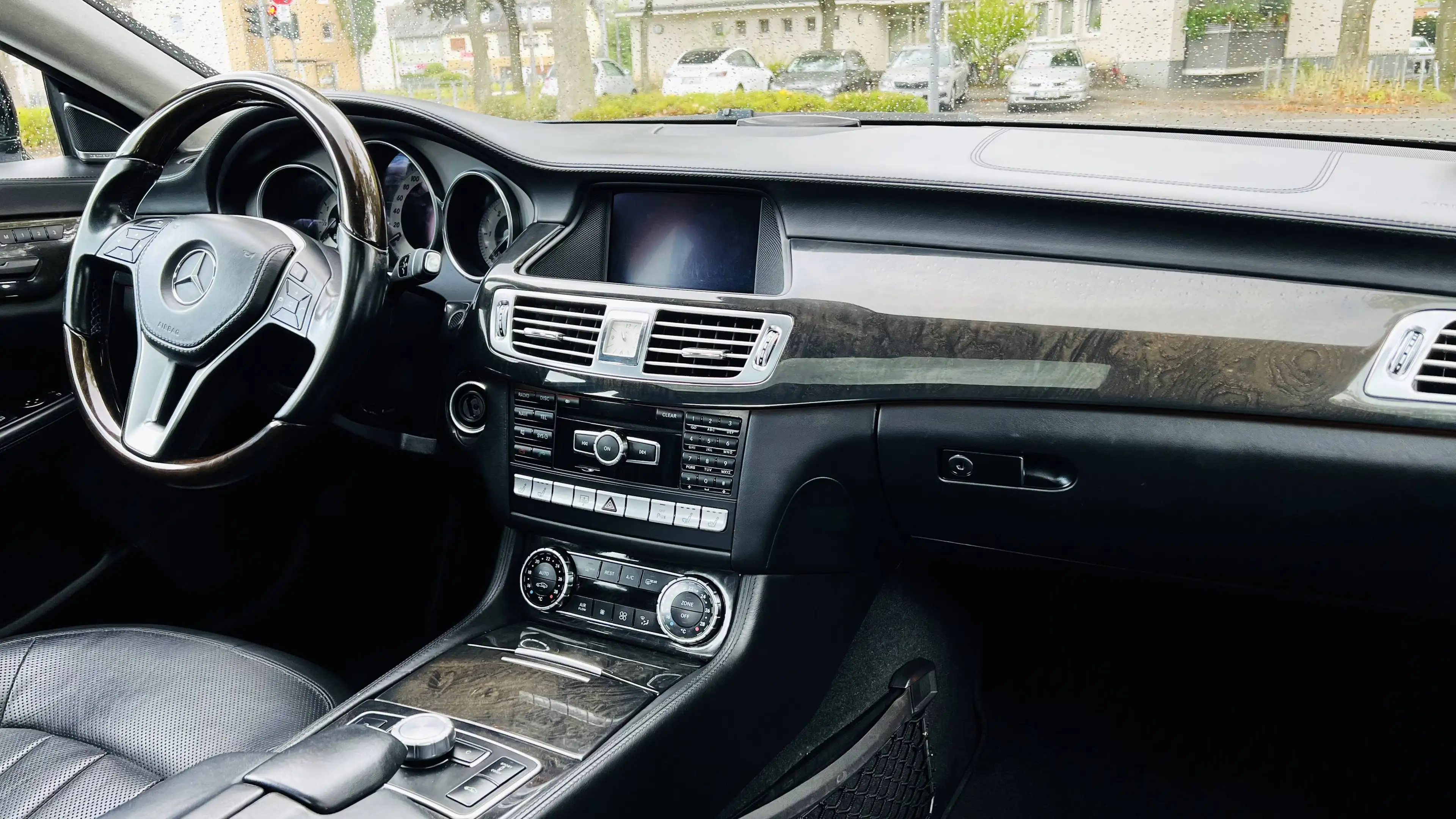 Mercedes-Benz CLS 350 CLS Coupe Diesel CDI 7G-TRONIC Exclusiv — photo 10