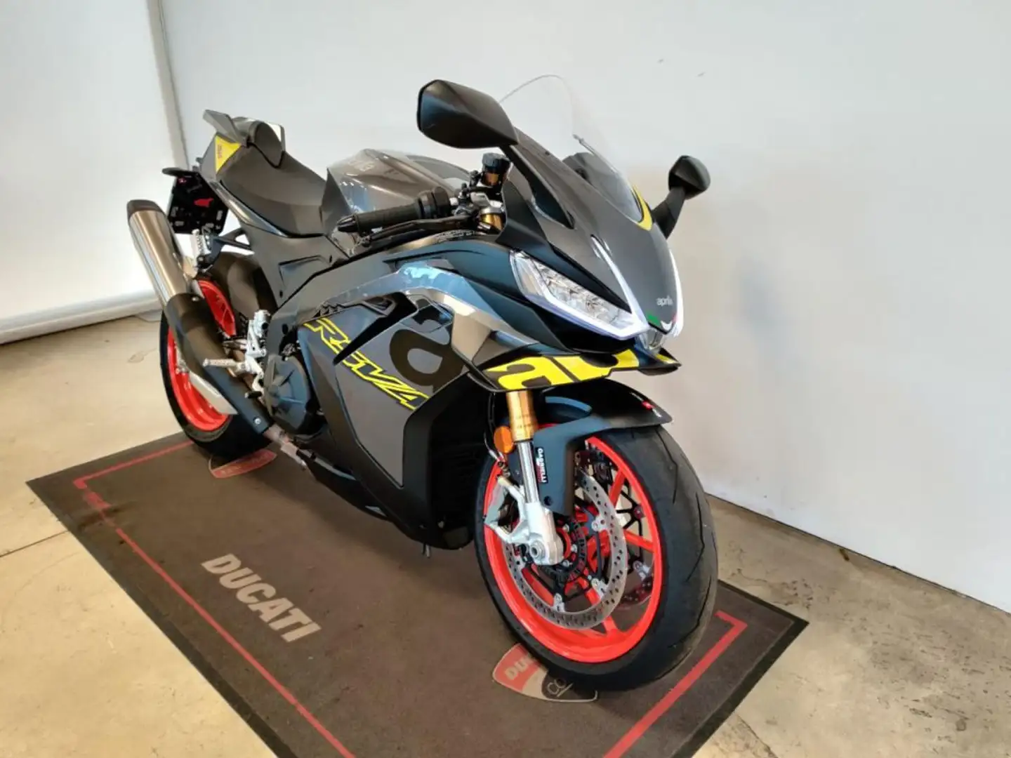 Aprilia RSV4 1100 MY 2025 - 2