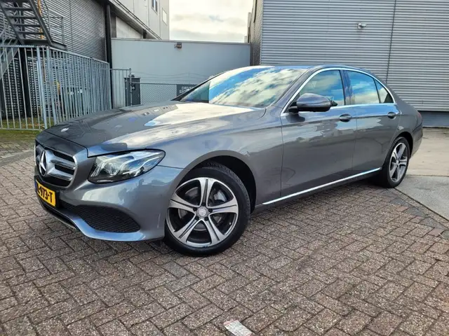 Mercedes-Benz E 200 Prestige Plus Wide screen