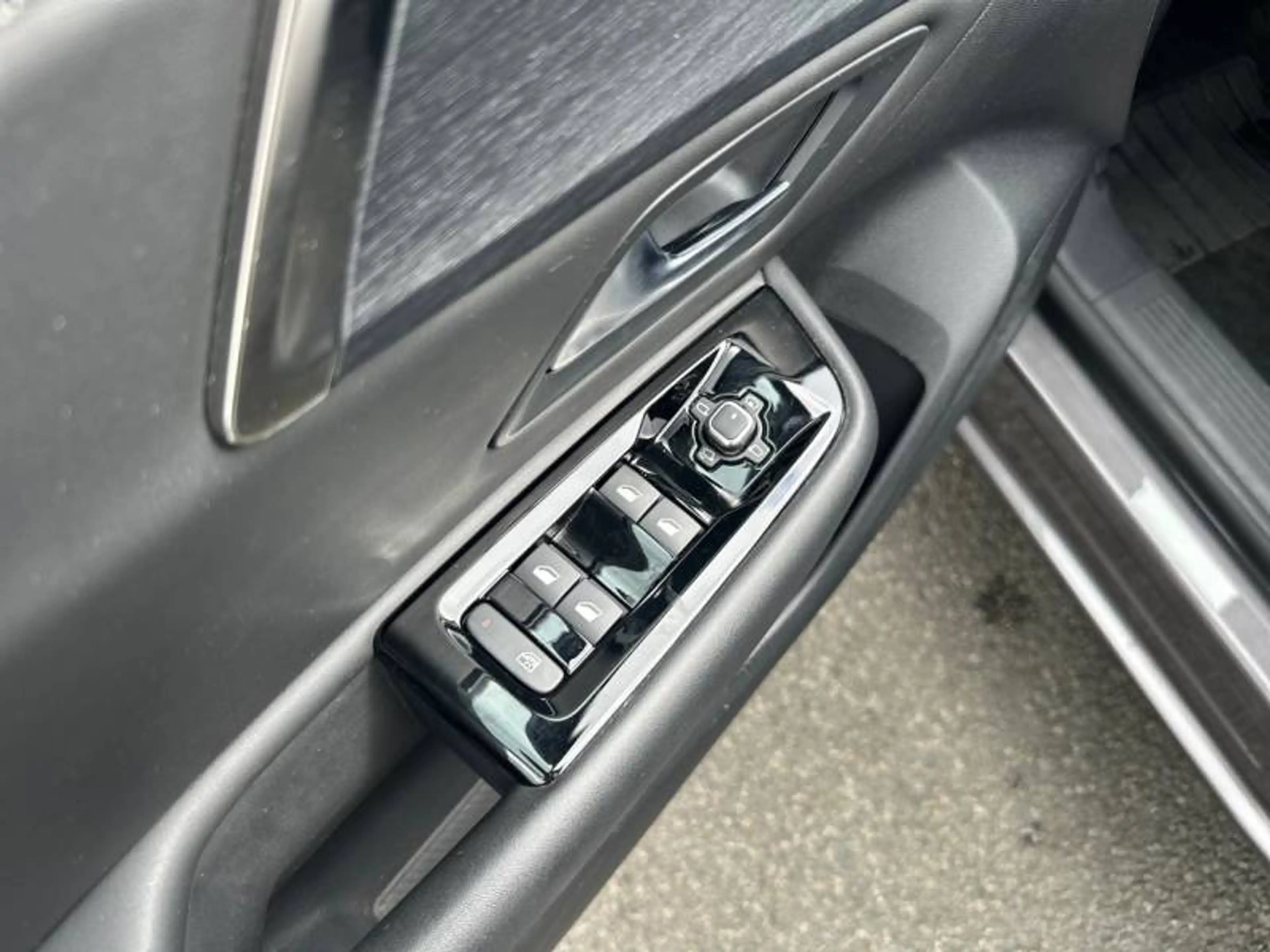 Citroen C5 X 1 1.2 PureTech 130 S&S EAT8 Shine — photo 12