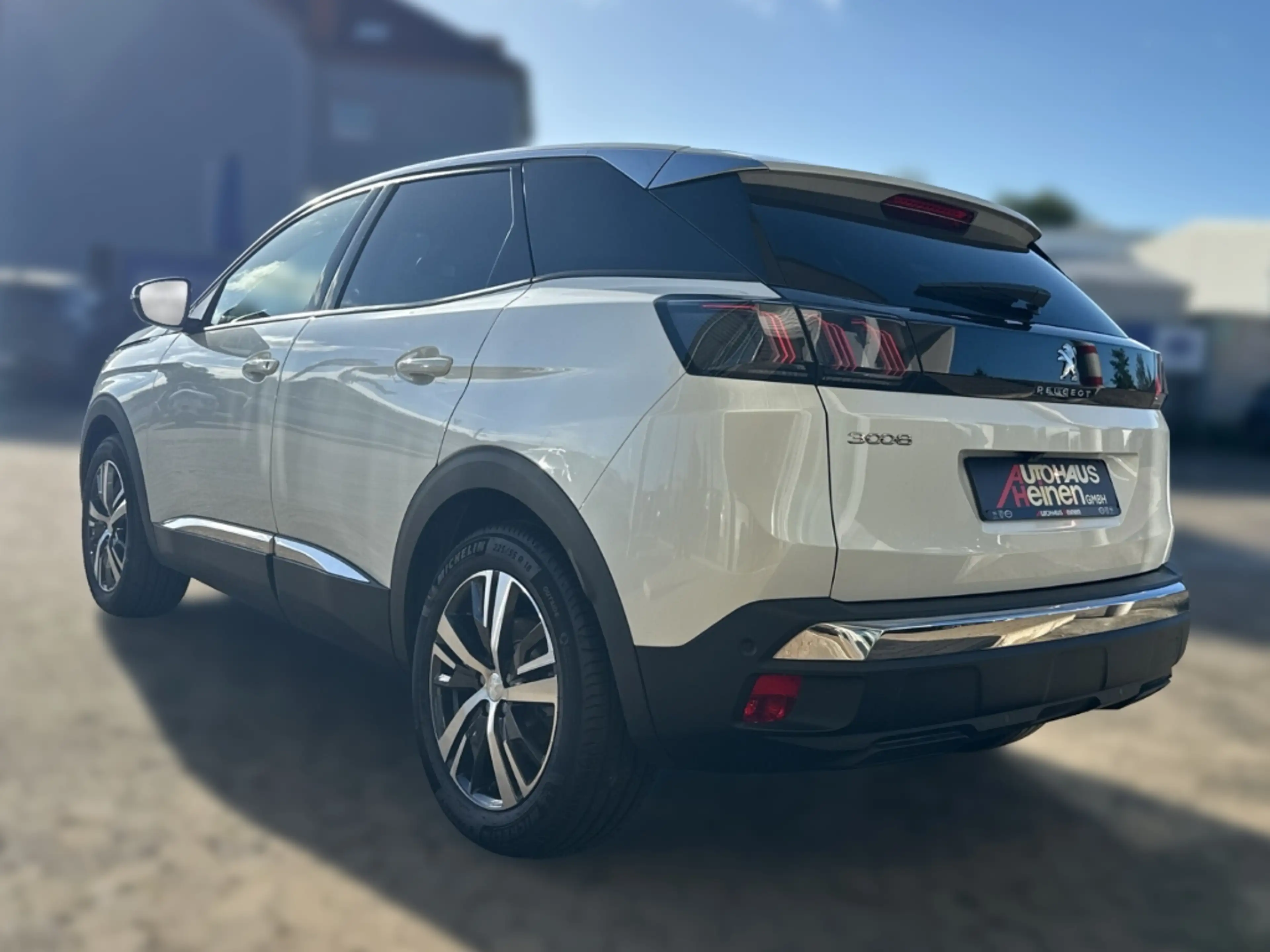 Peugeot 3008 Allure Pack Navi Leder Digitales Cockpit LED 2-Zon — photo 4