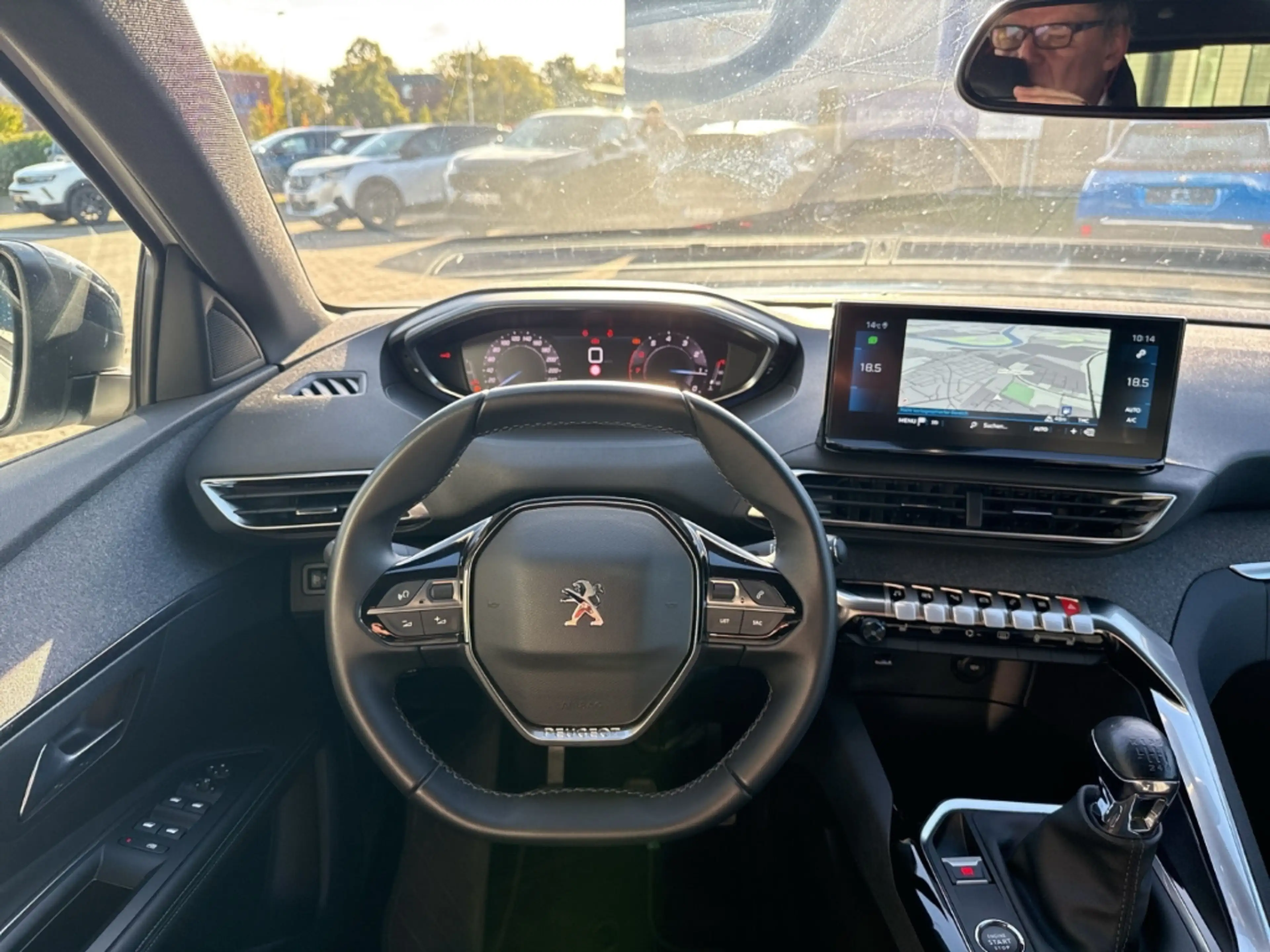 Peugeot 3008 Allure Pack Navi Leder Digitales Cockpit LED 2-Zon — photo 14