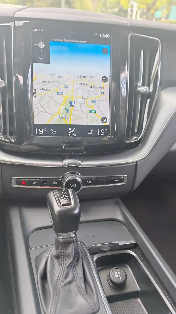 Volvo XC60 XC60 2.0 D4 AWD Momentum Geartronic AdBlue - 2