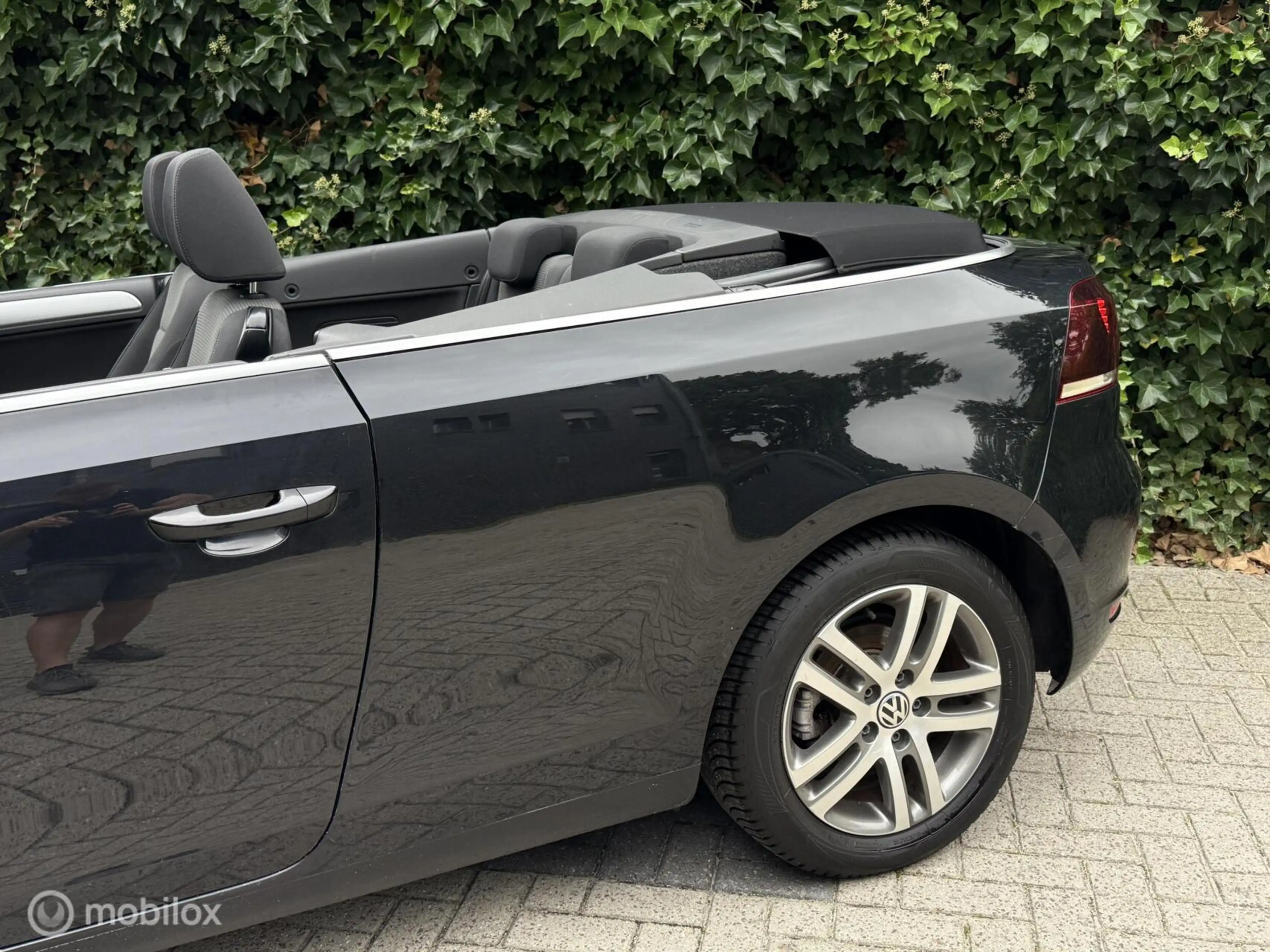 Volkswagen Golf Cabriolet 1.2 TSI BlueMotion — photo 5