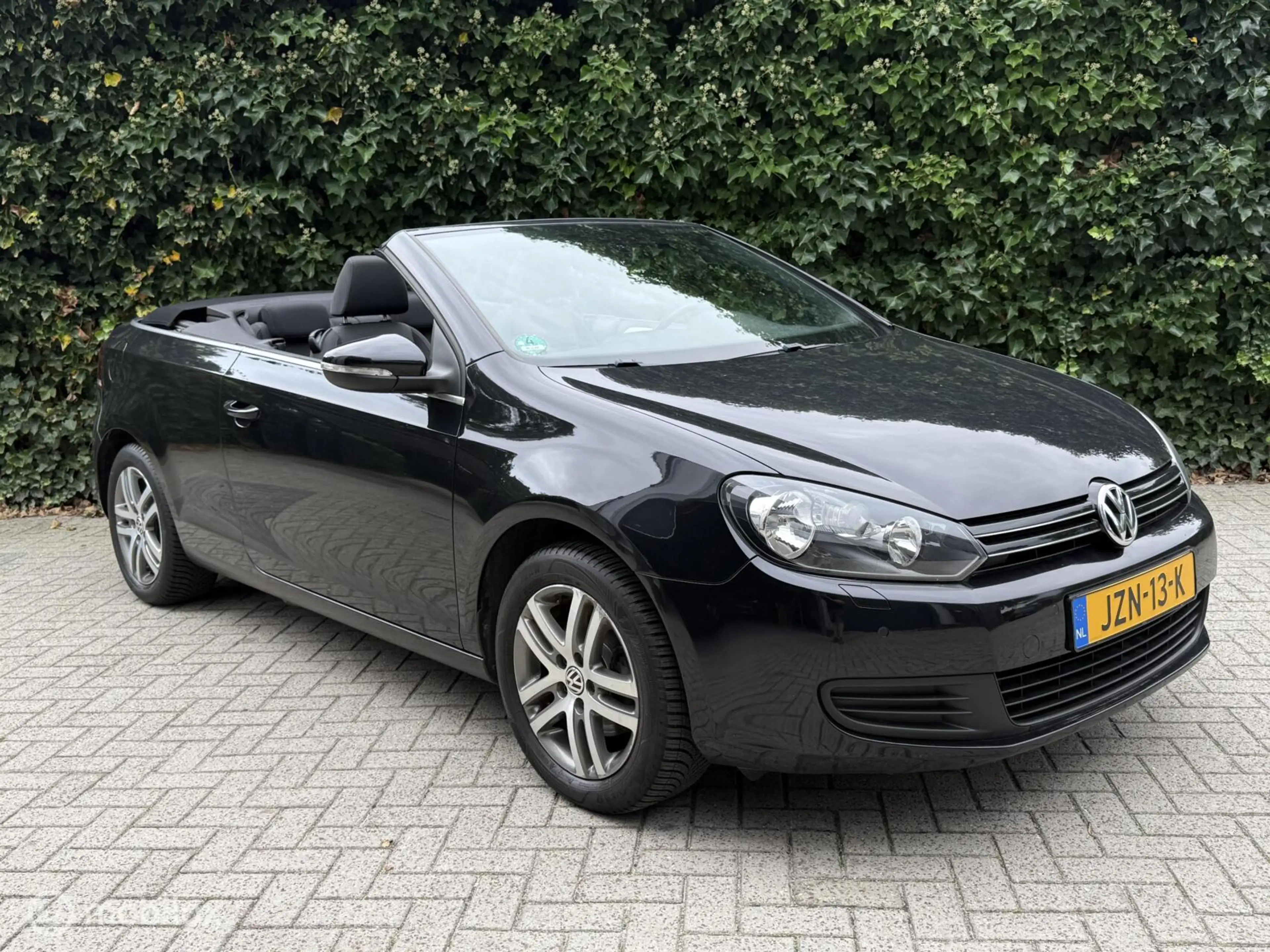 Volkswagen Golf Cabriolet 1.2 TSI BlueMotion — photo 7