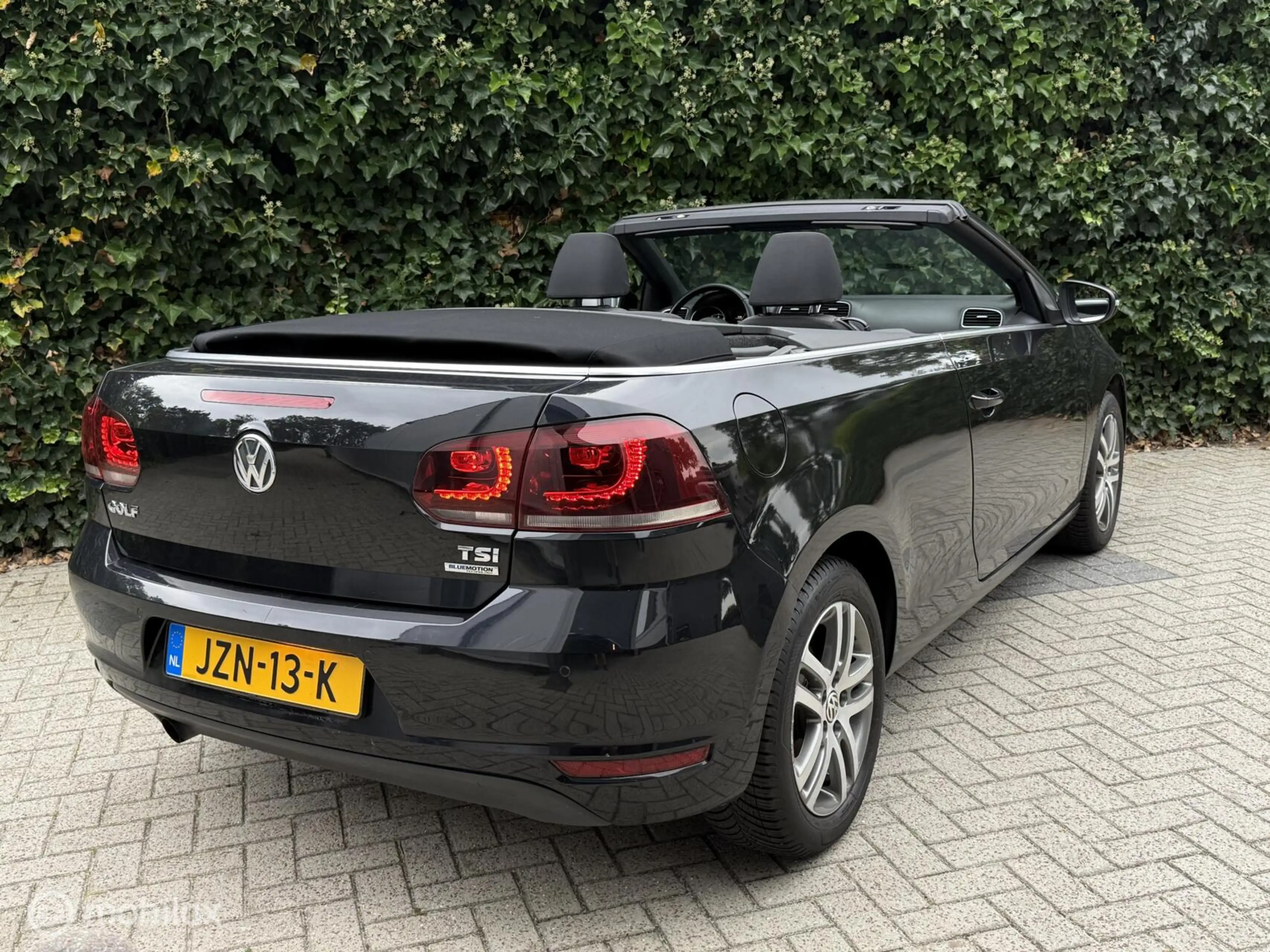 Volkswagen Golf Cabriolet 1.2 TSI BlueMotion — photo 11