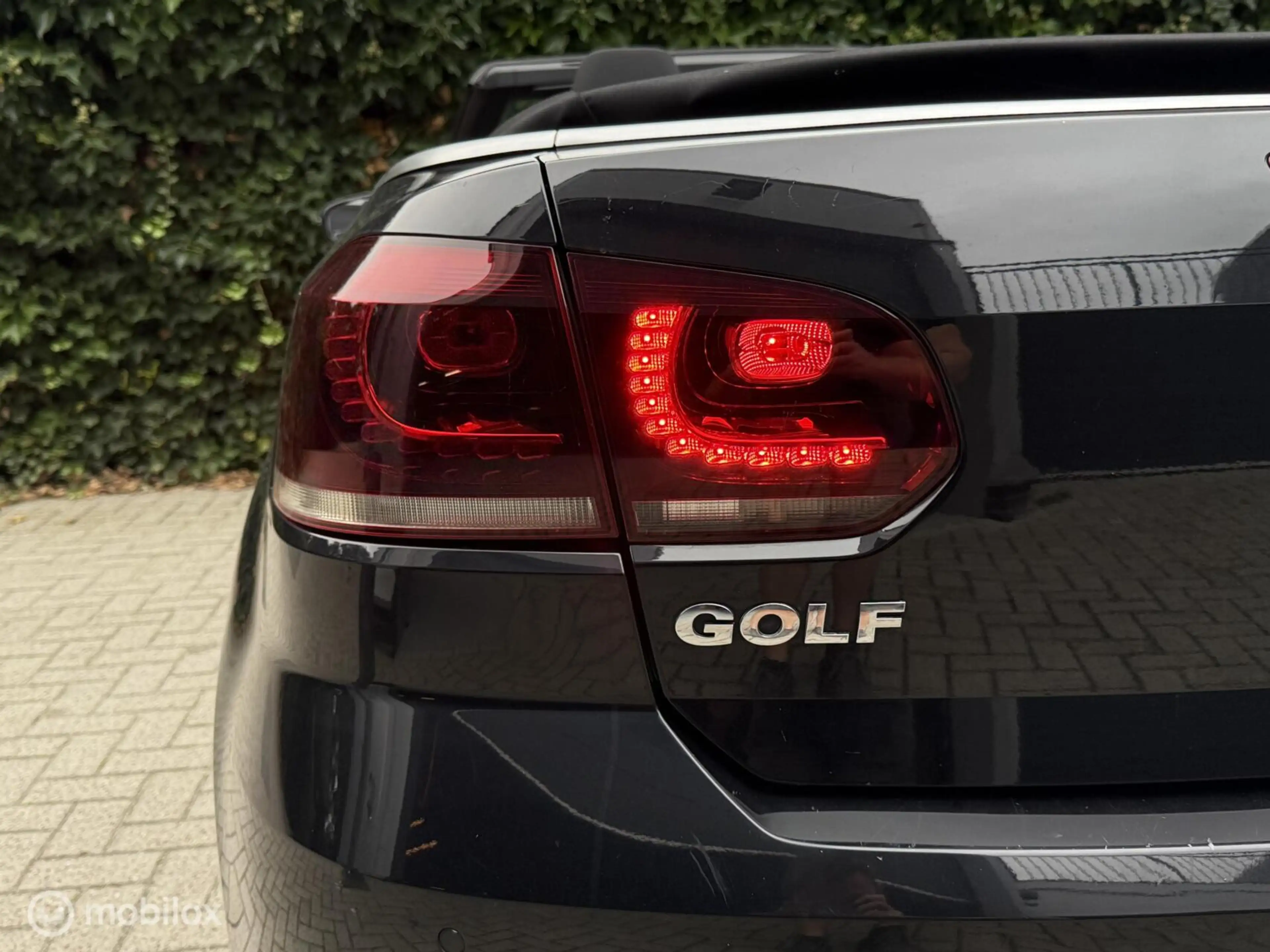 Volkswagen Golf Cabriolet 1.2 TSI BlueMotion — photo 14