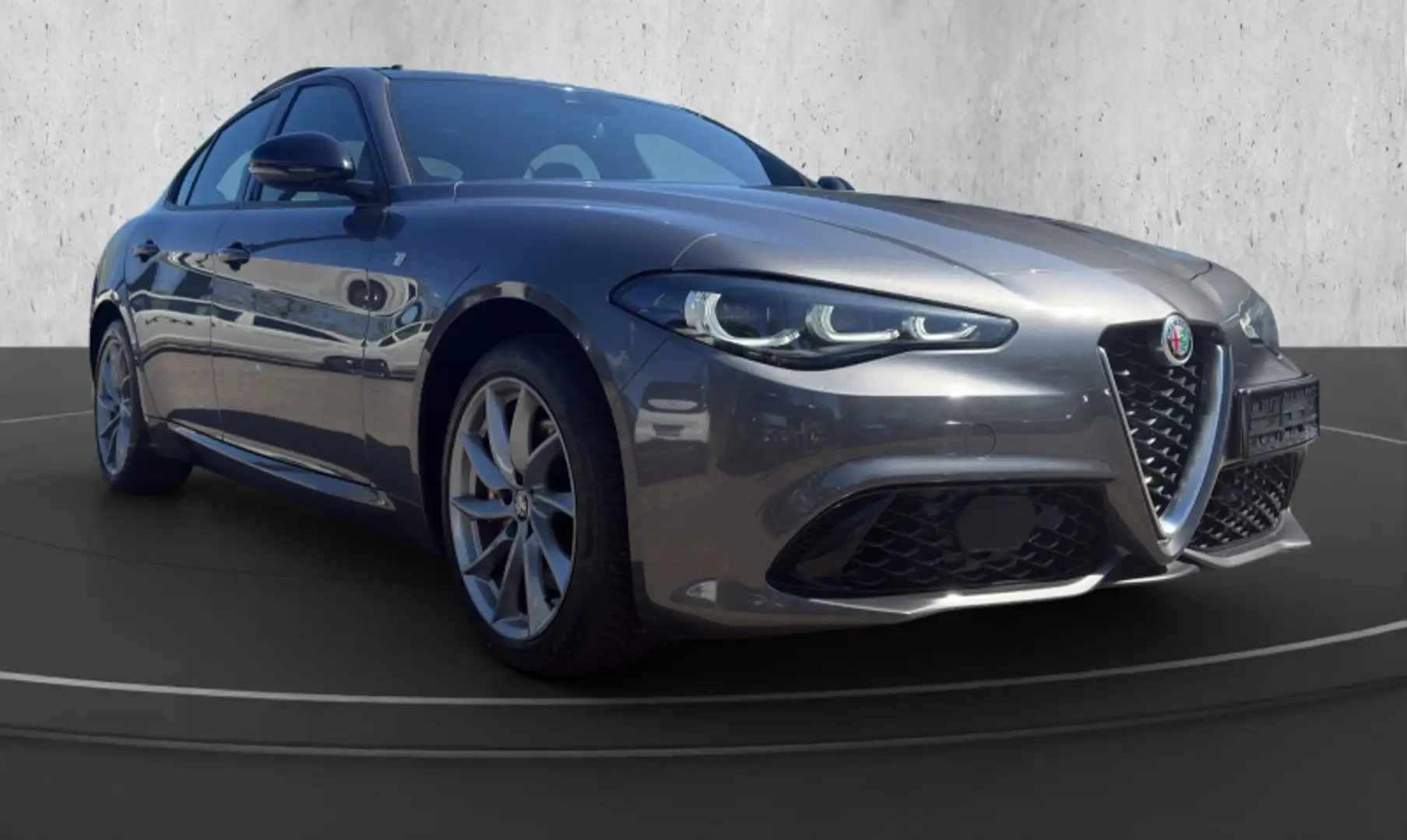 Alfa Romeo Giulia Giulia Grigio - 2