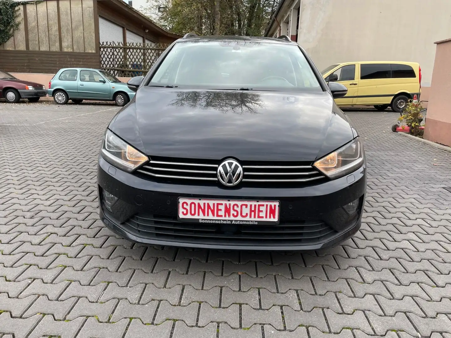 Volkswagen Golf Sportsvan *NAVI*KLIMA*SITZHEIZUNG* Schwarz - 1