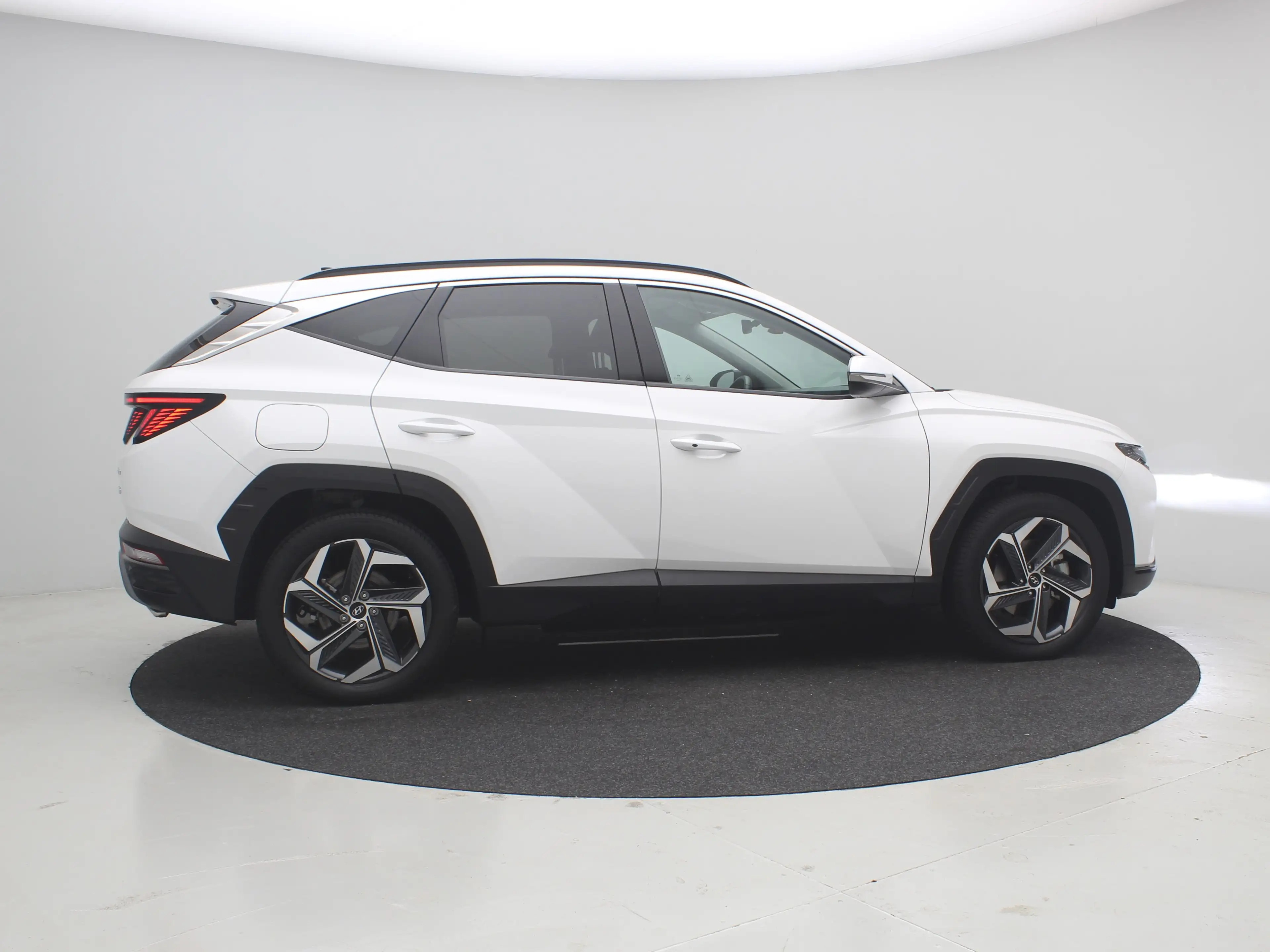 Hyundai TUCSON 1.6 T-GDI PHEV Comfort Smart 4WD | Achteruitrijcam — photo 11
