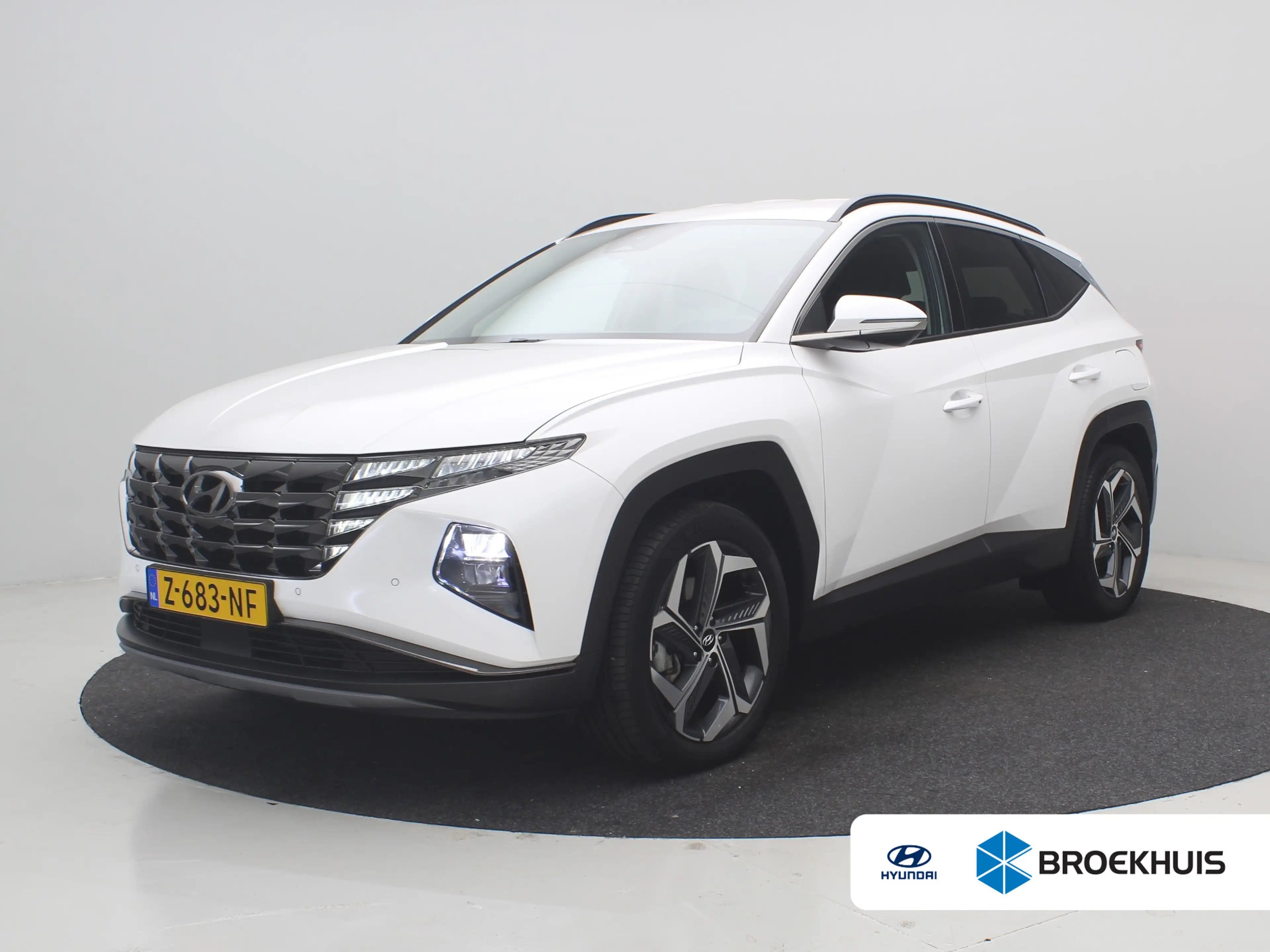 Hyundai TUCSON 1.6 T-GDI PHEV Comfort Smart 4WD | Achteruitrijcam