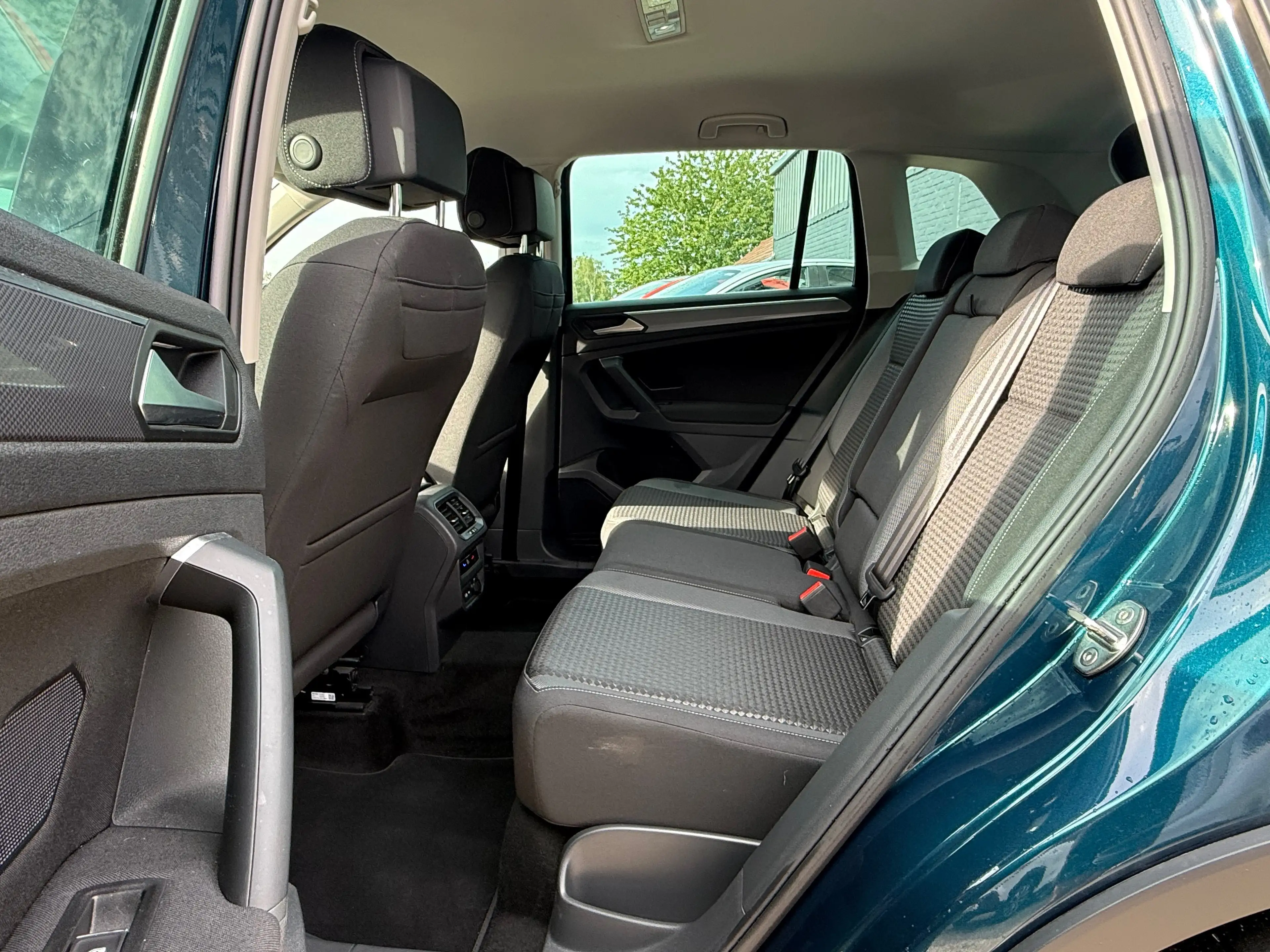 Volkswagen Tiguan Tiguan 1.5 TSI 150cv Active DSG /Navi/CarPlay/Led/Caméra/Pdc/J.a/Garantie/ — photo 7