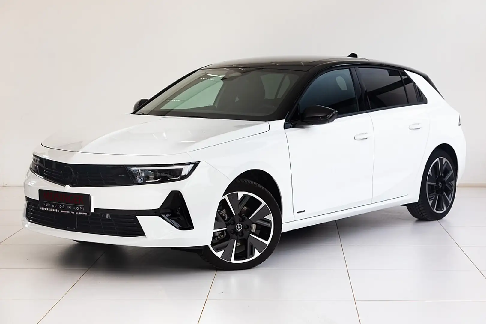 Opel Astra Elektro 54kWh GS Weiß - 1