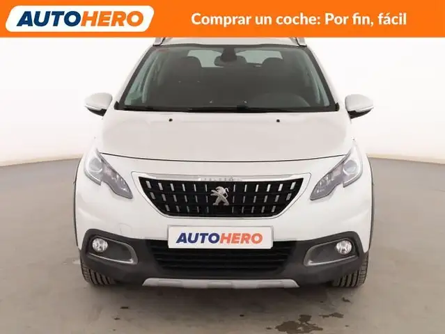 Peugeot 2008 view 9