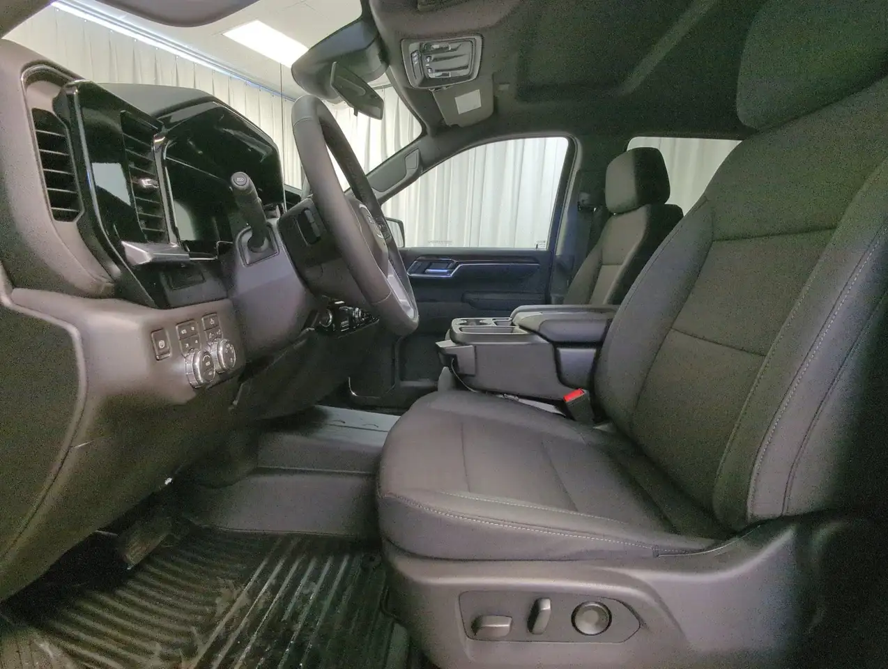 GMC Sierra 1500 снимка GMC Sierra 1500