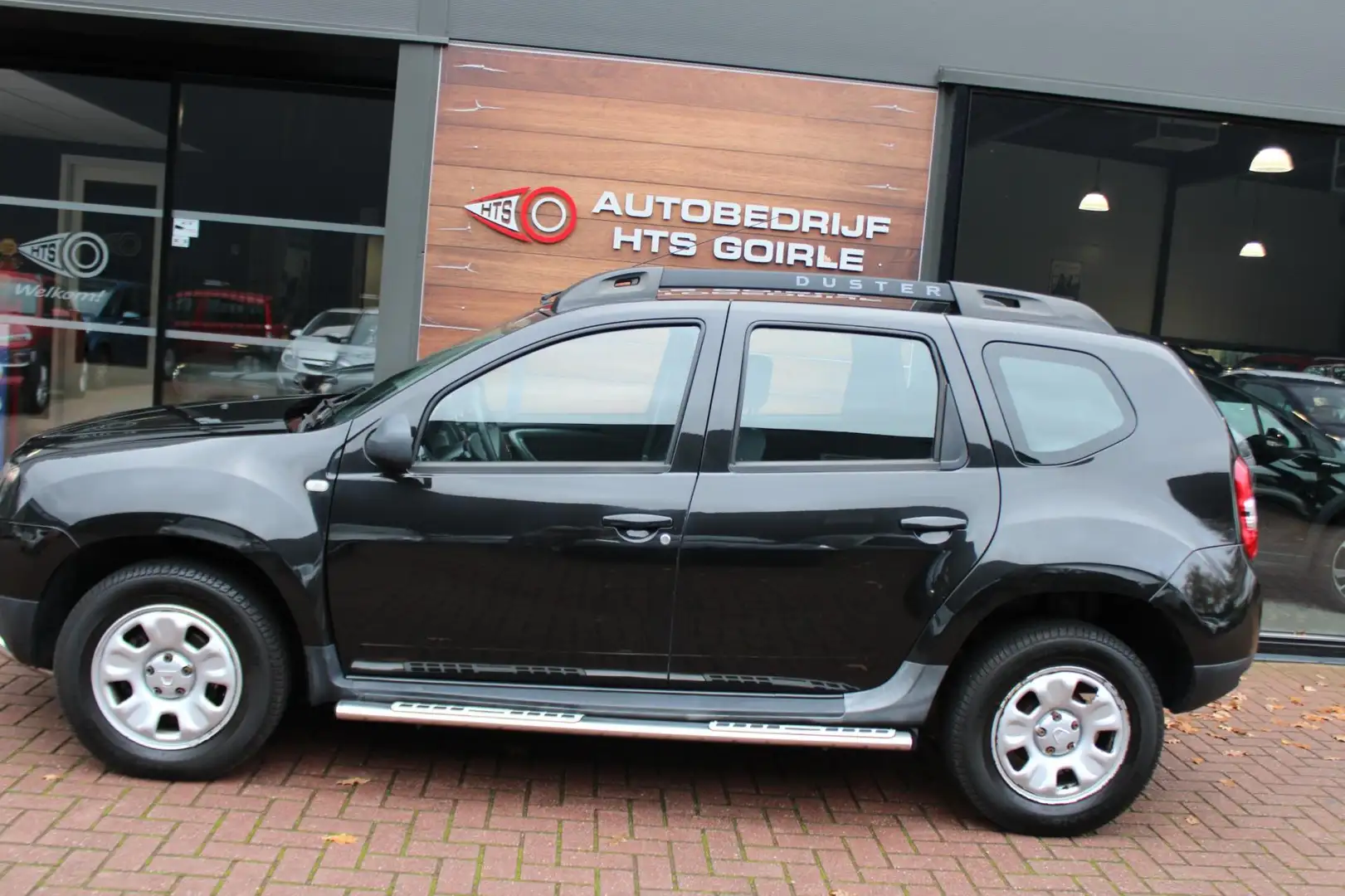 Dacia Duster 1.2 TCe 4x2 Lauréate Noir - 2