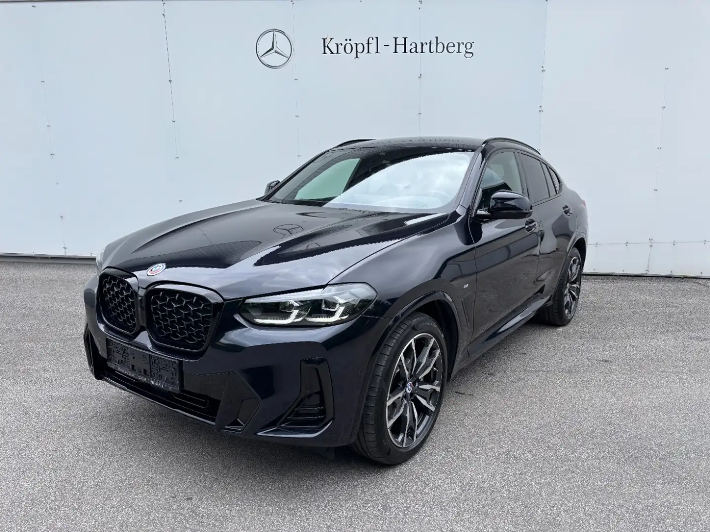 BMW X4 xDrive 20d 48V Aut. M Paket LED Schwarz - 1