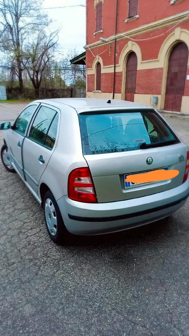 Skoda Fabia Fabia I 2000 Berlina 5p 1.4 16v Ambiente 75cv Gris - 2