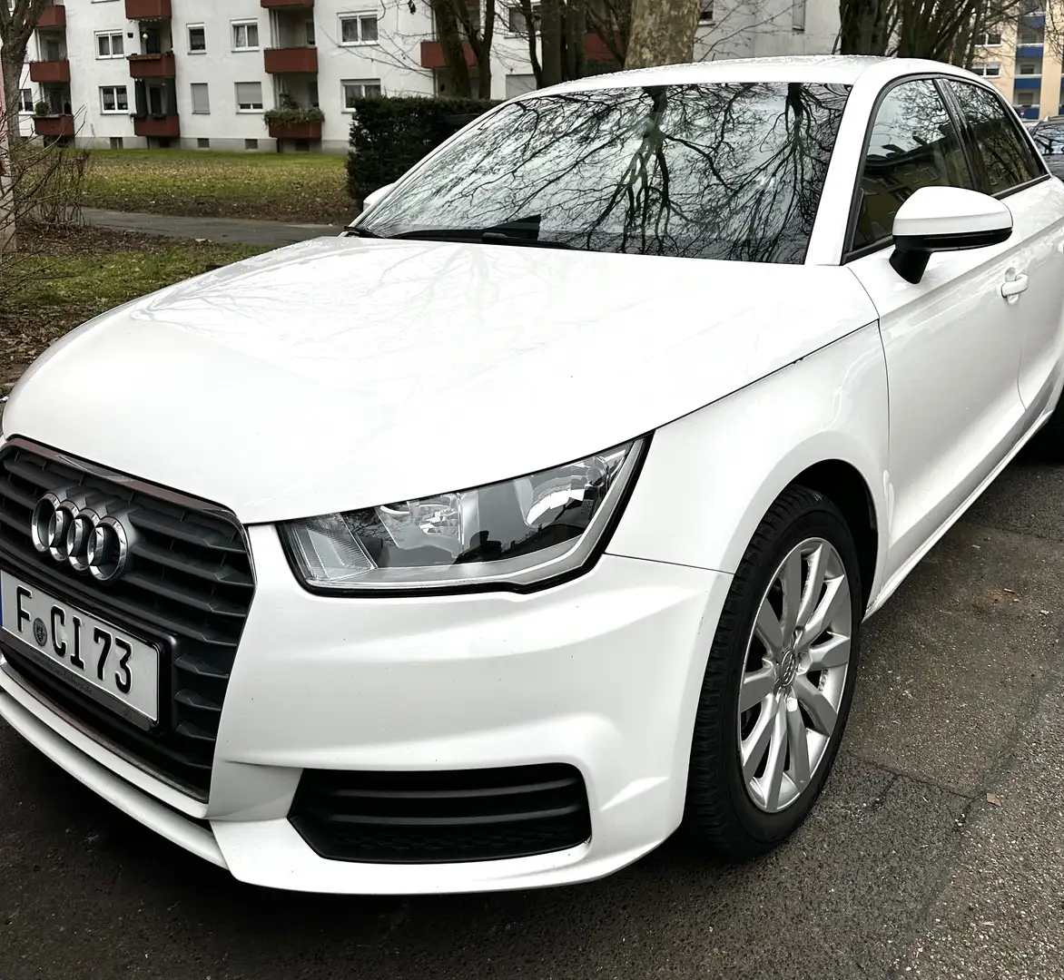 Audi A1 1.0 TFSI ultra Sportback S tronic - 1