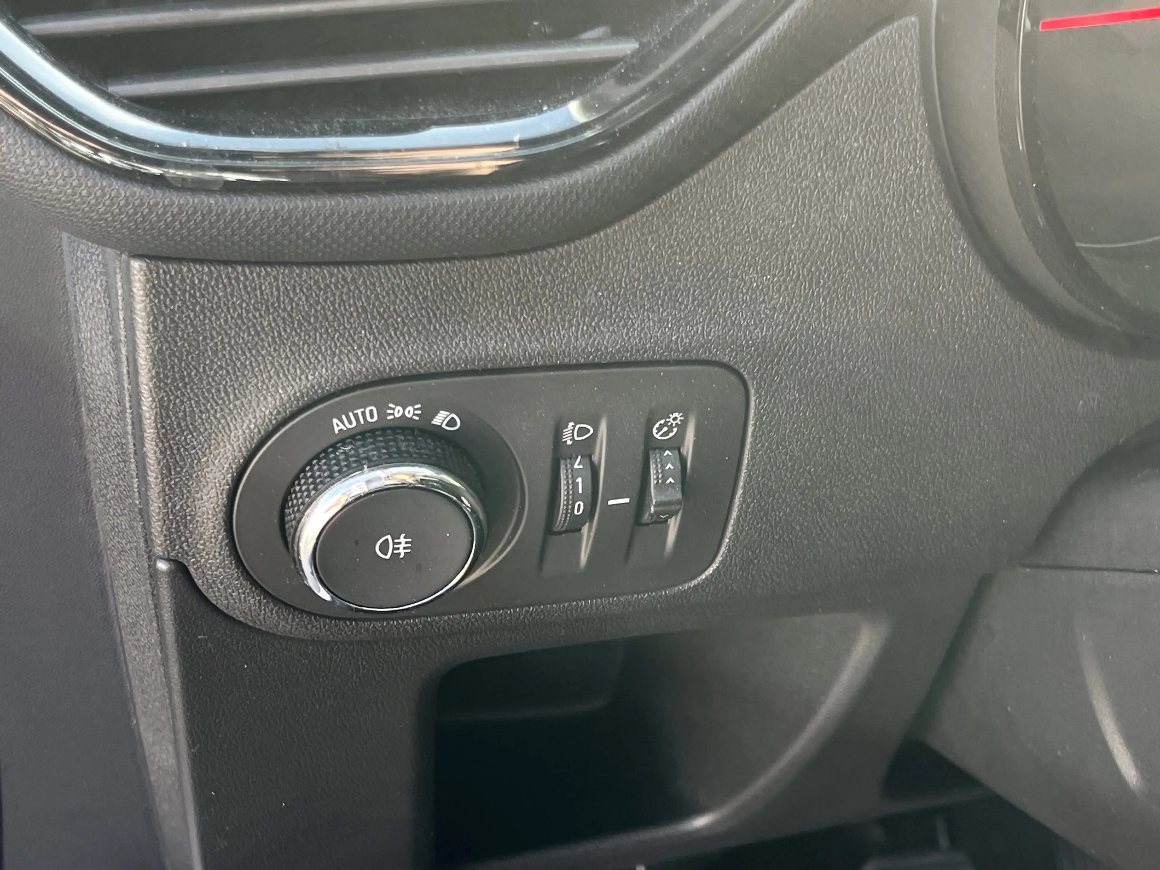 Opel Crossland 1.2 Turbo Enjoy LED+Allwetterreifen — photo 15