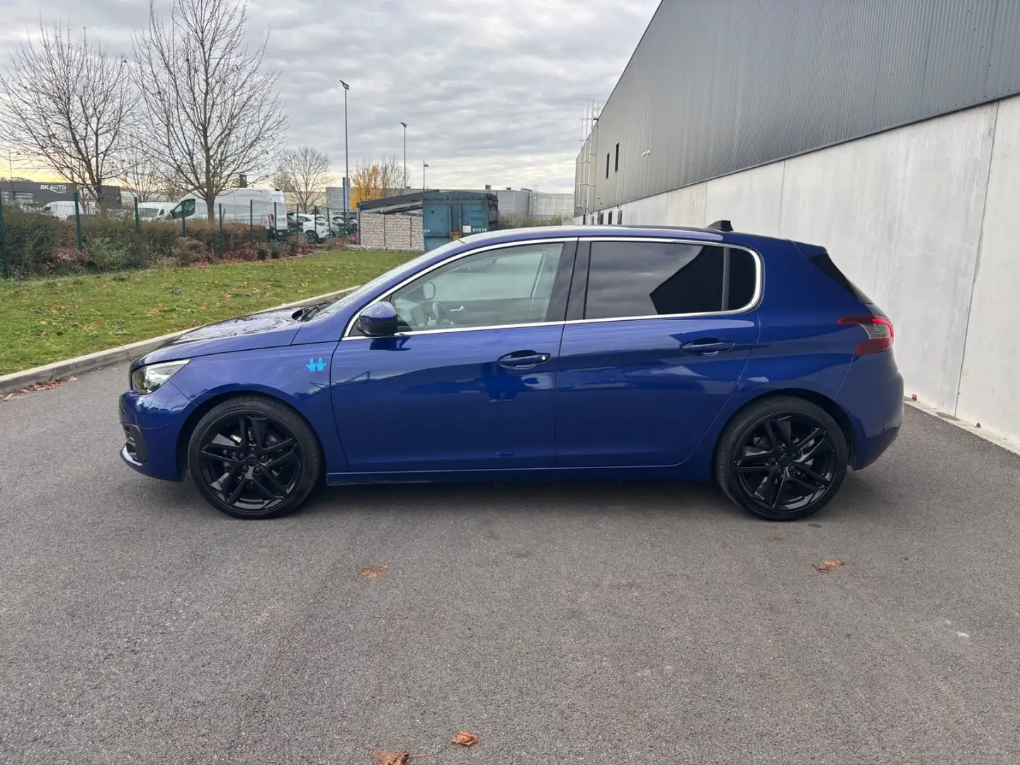 Peugeot 308 308 1.6 BlueHDi 120ch S\u0026amp;S EAT6 Allure Bleu - 2