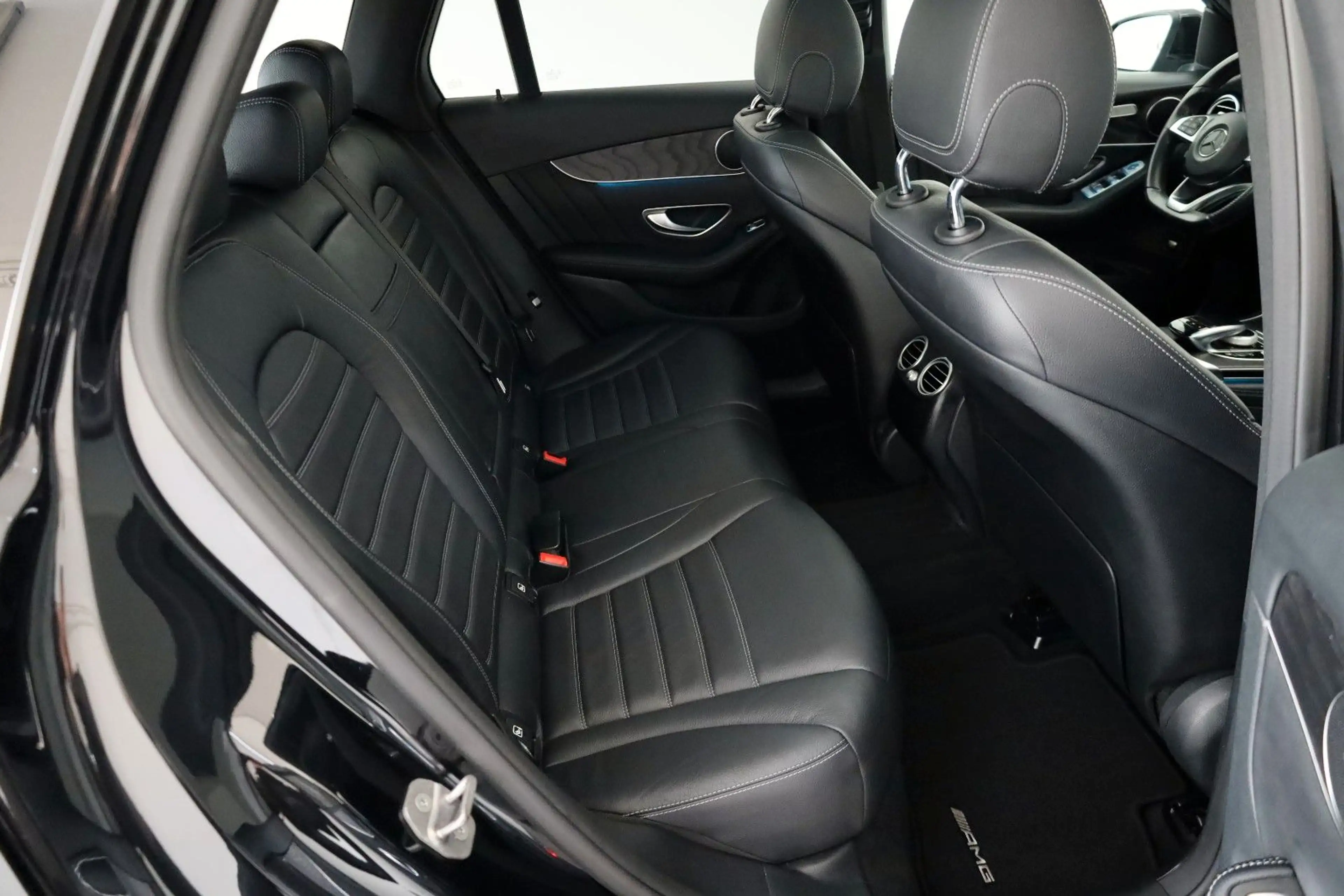 Mercedes-Benz GLC 250 d 4M AMG Int. Leder,Navi,LED,Panorama,+WR — photo 7