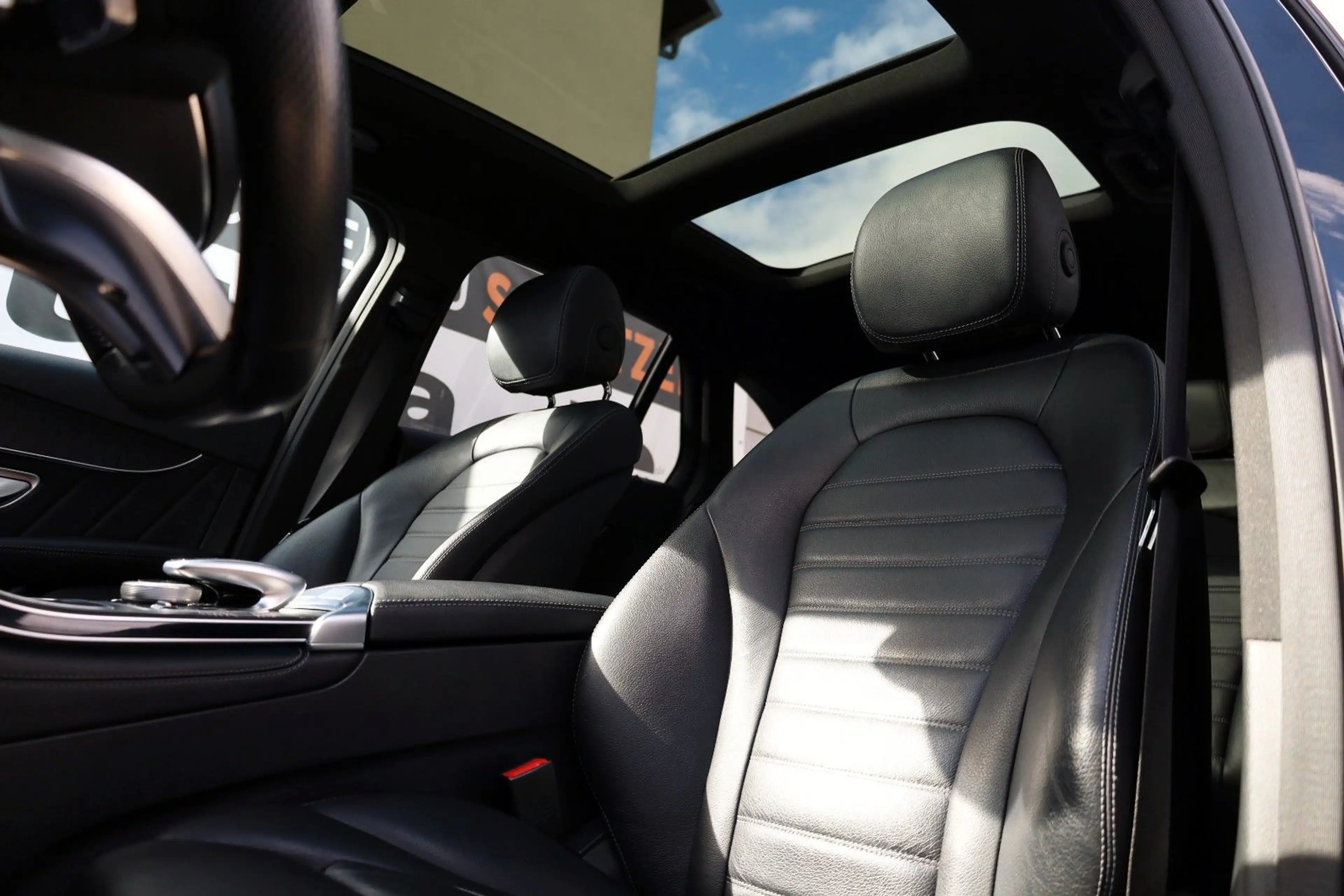 Mercedes-Benz GLC 250 d 4M AMG Int. Leder,Navi,LED,Panorama,+WR — photo 5
