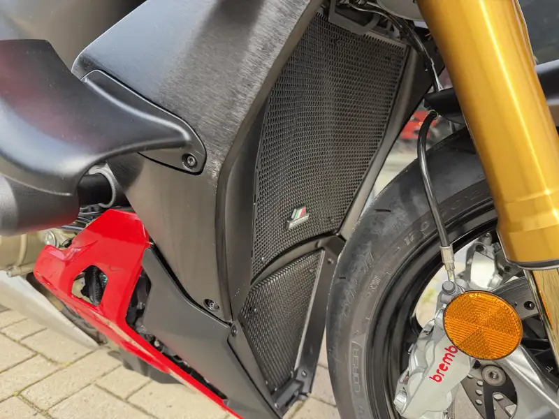 Ducati Streetfighter - foto 6