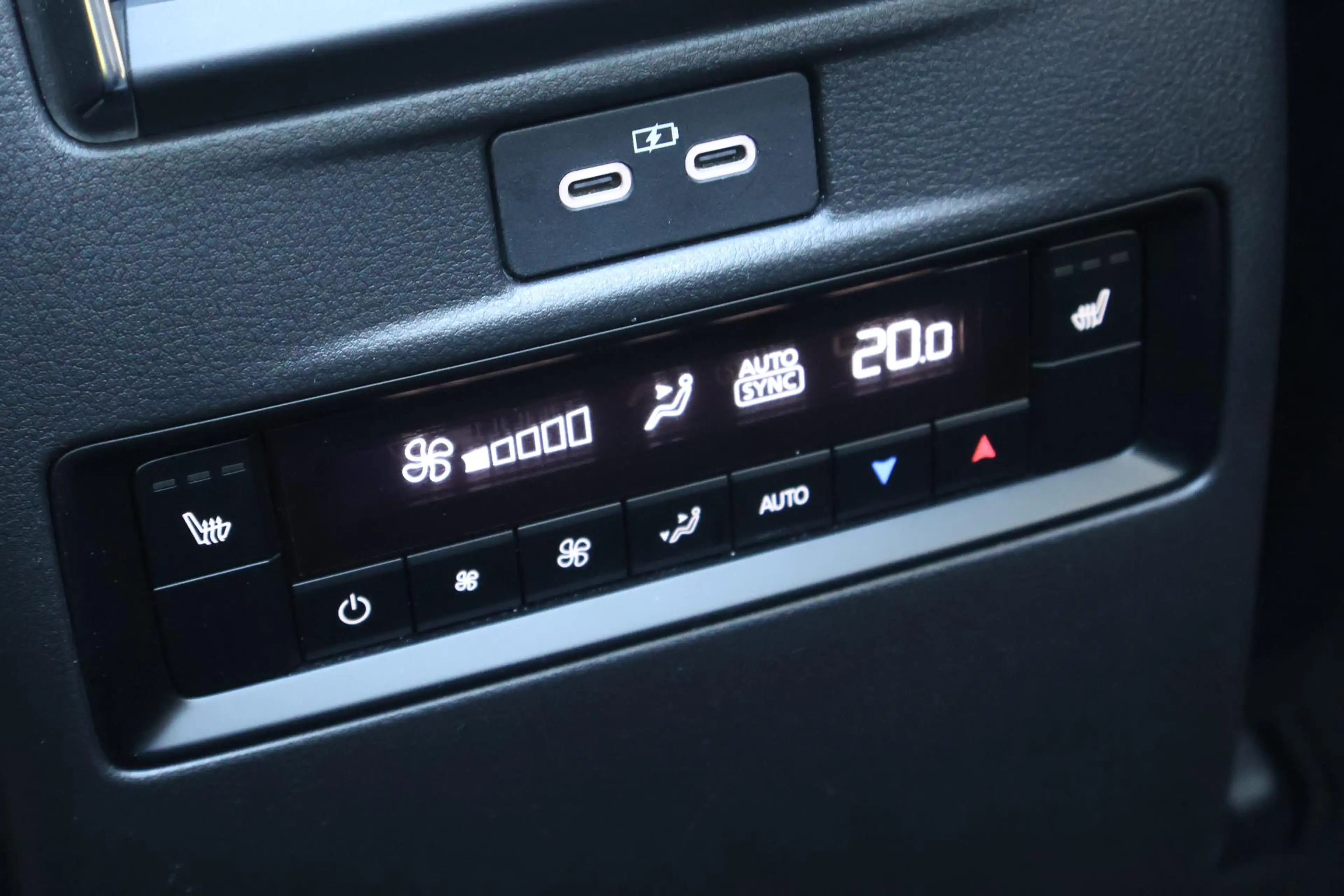 Mazda CX-80 2.5 e-SkyActiv PHEV Homura Plus 7persoons | Wegkla — photo 12