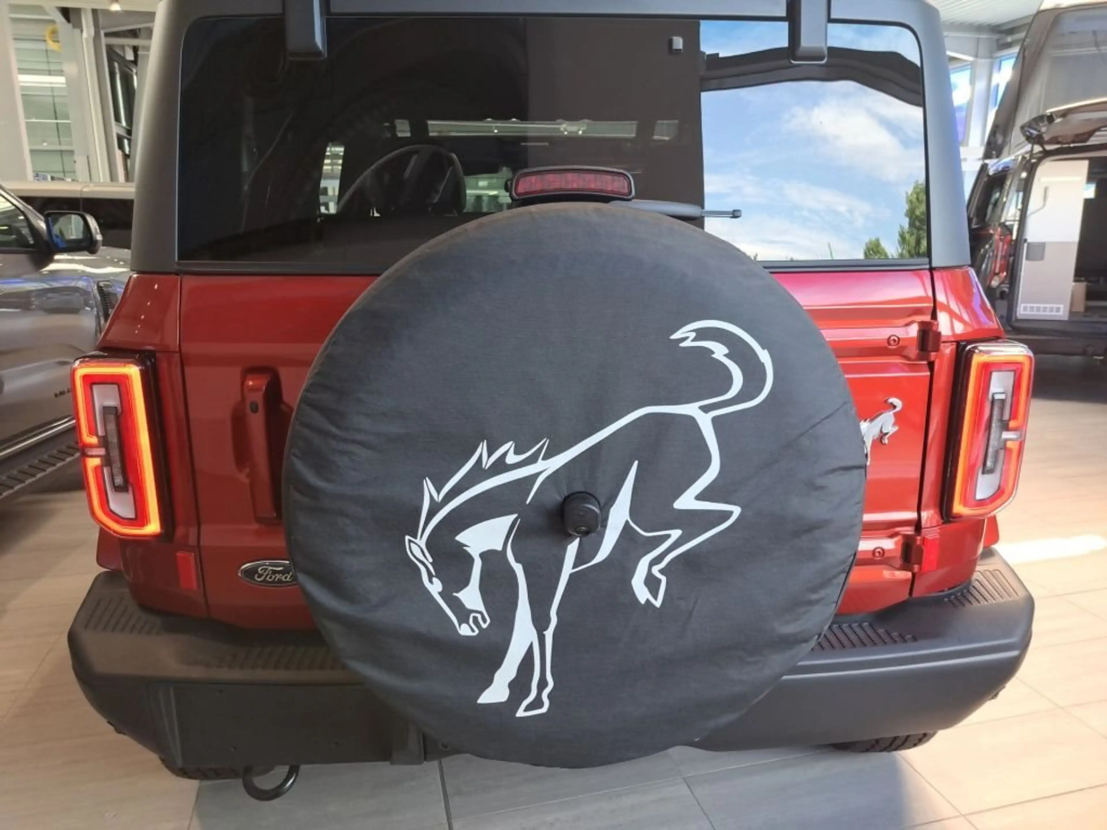Ford Bronco 2.7 EcoBoost V6 Outer Banks — photo 7