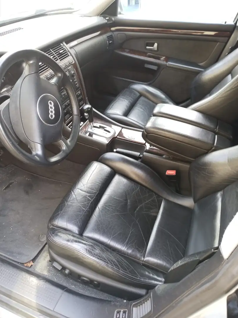 Audi A8 A8 D2 4.2 quattro Silber - 2