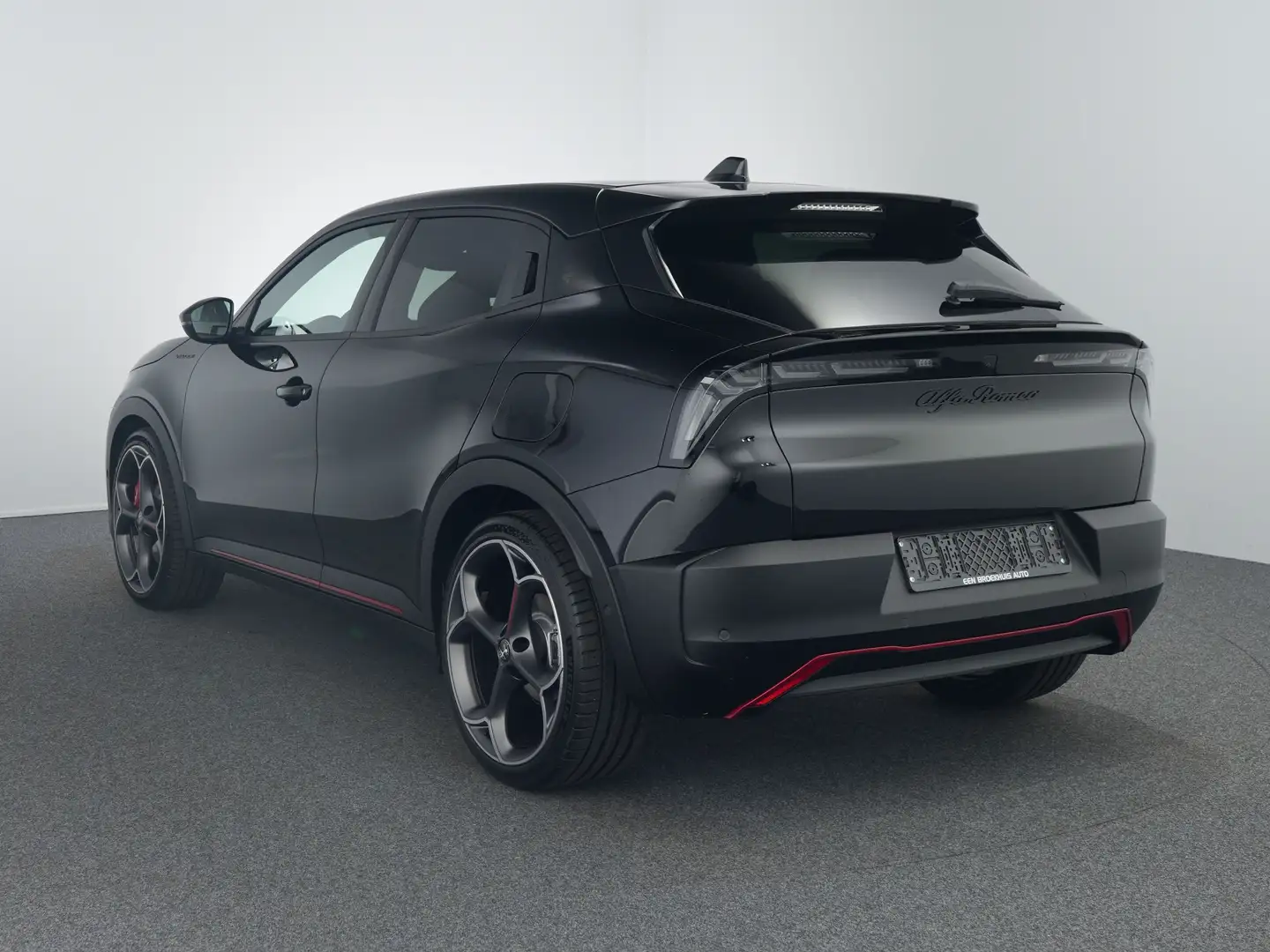 Alfa Romeo Junior Elettrica Veloce 54 kWh | Achteruitrijcamera | Air Zwart - 2