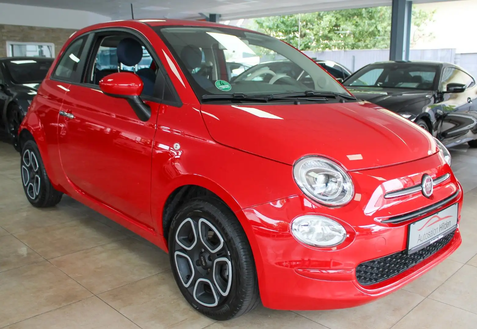 Fiat 500 Club CarPlay Bluetooth Klima 1.Hand Tempomat Rouge - 1