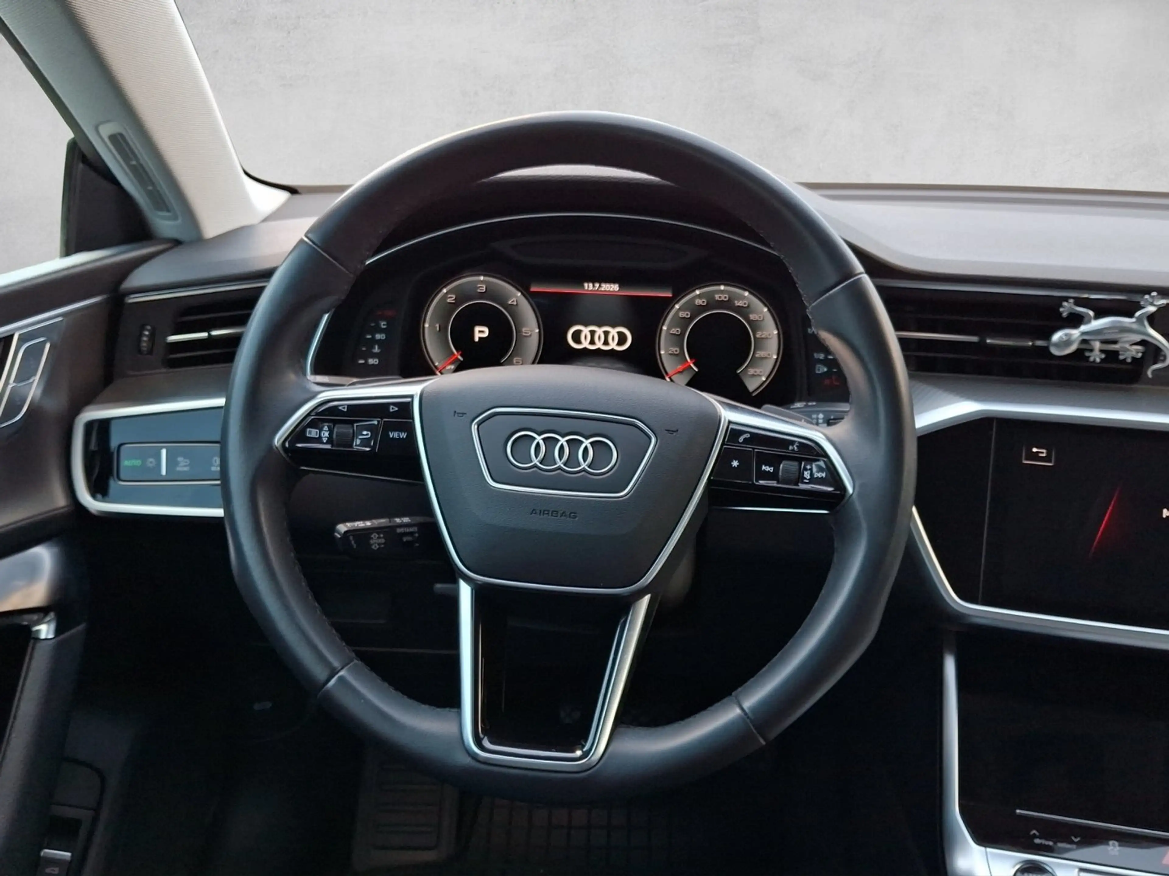 Audi A7 45 TDI quattro — photo 12