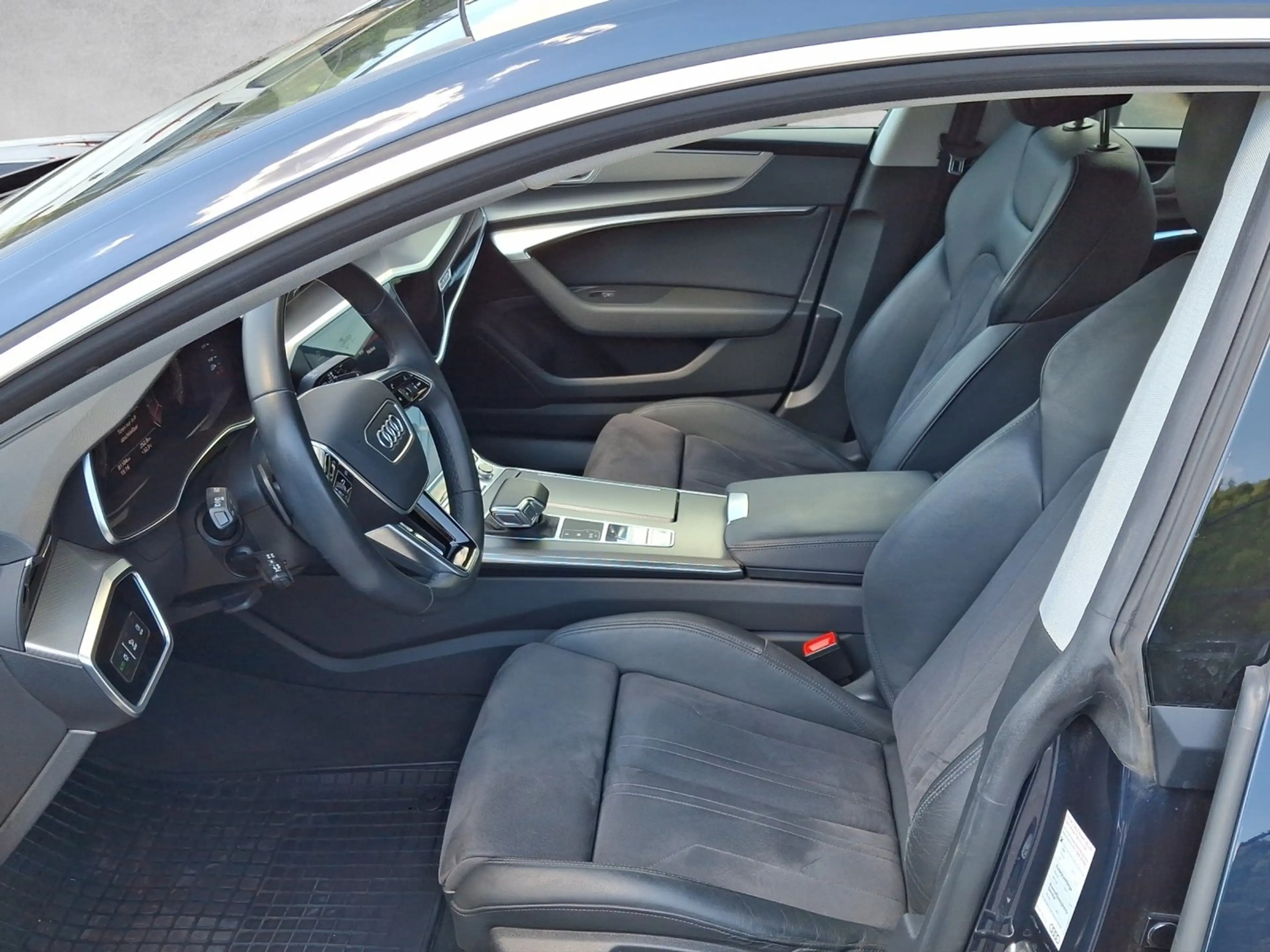 Audi A7 45 TDI quattro — photo 9