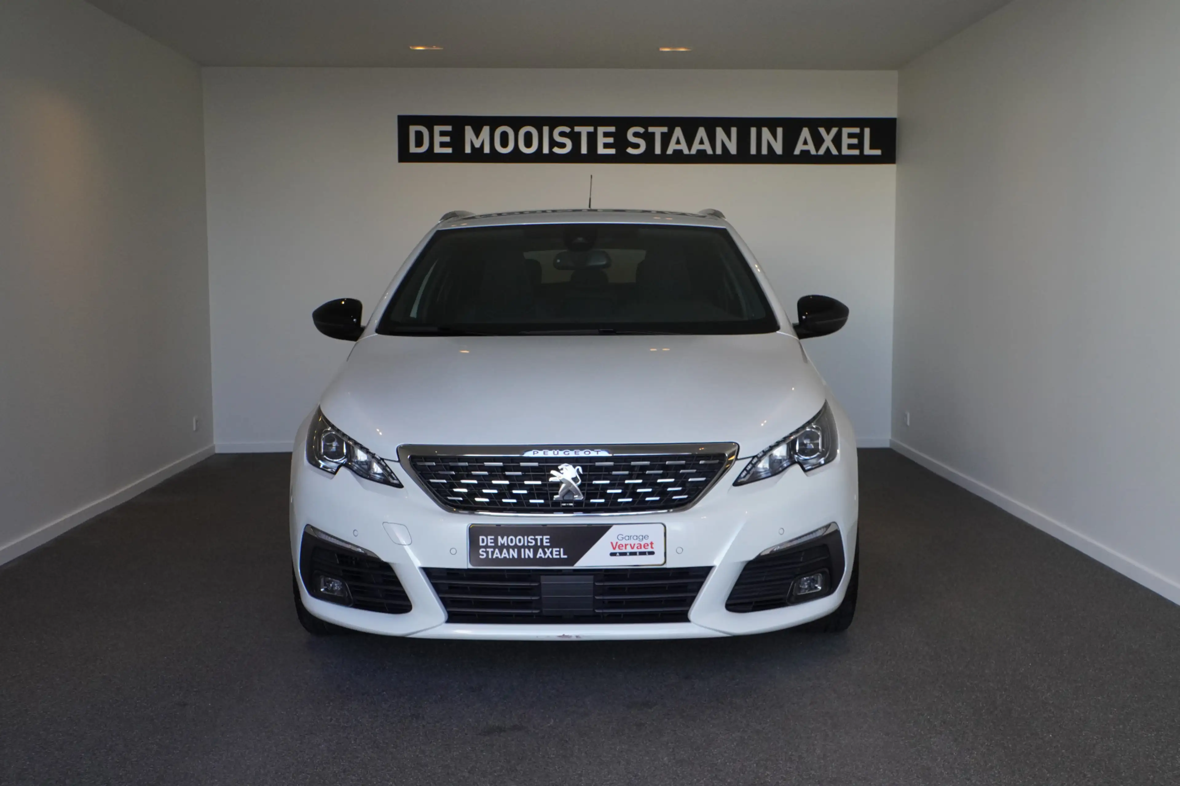 Peugeot 308 SW 1.2 PureTech GT-line — photo 9