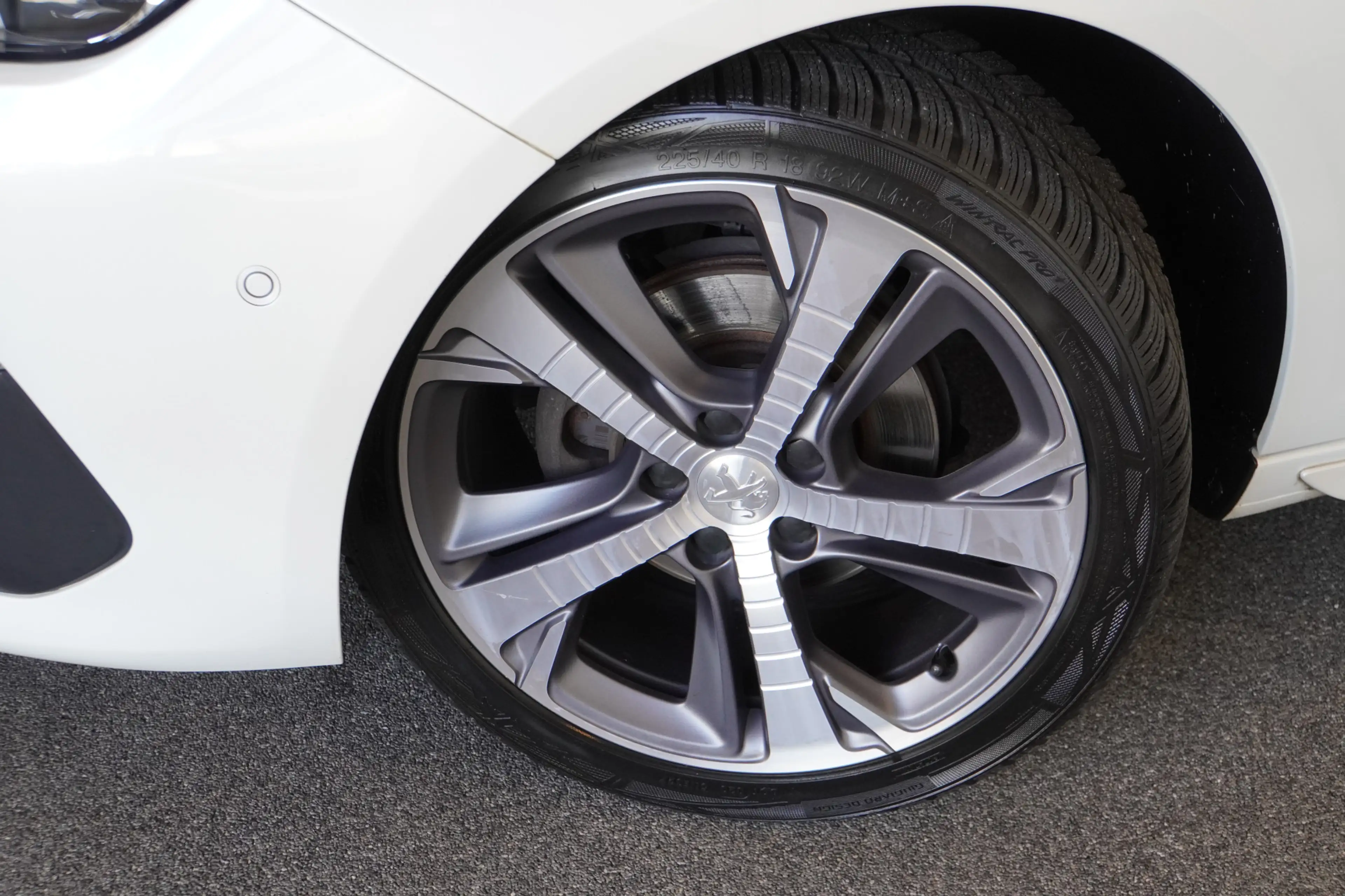 Peugeot 308 SW 1.2 PureTech GT-line — photo 15