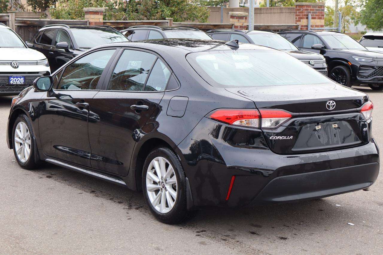 2026 Toyota Corolla LE — photo 1