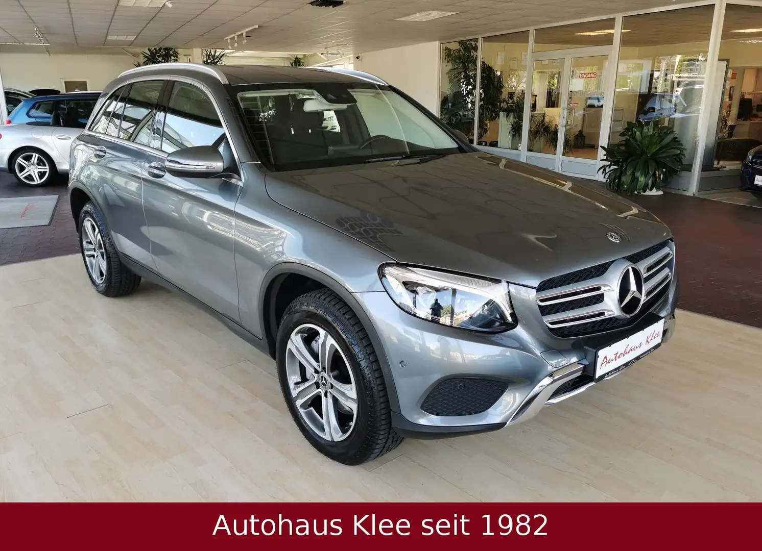 Mercedes-Benz GLC 250 d 4MATIC Autom. *LED*NAVI*BT*AHK* Grau - 1