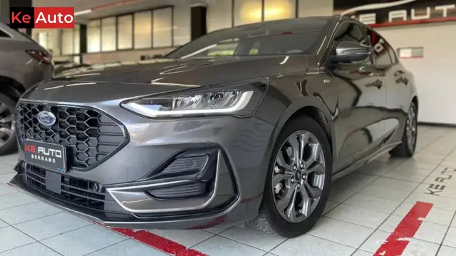 2024 Ford Focus in Grey for sale