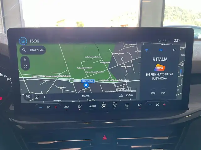 Ford Focus view 20