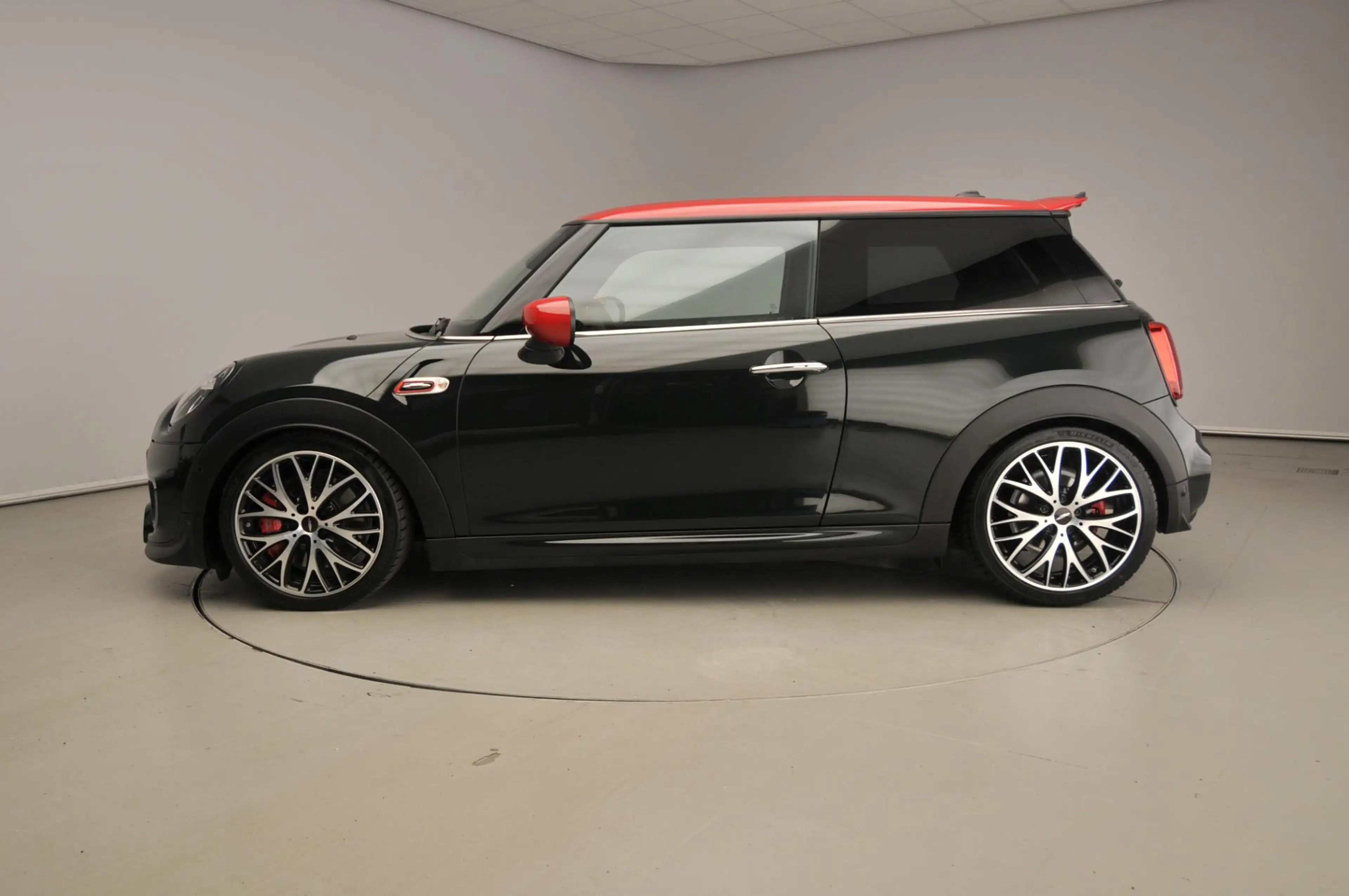 MINI John Cooper Works 3-deurs JCW Automaat / JCW Stoelen / Getint Glas / — photo 2
