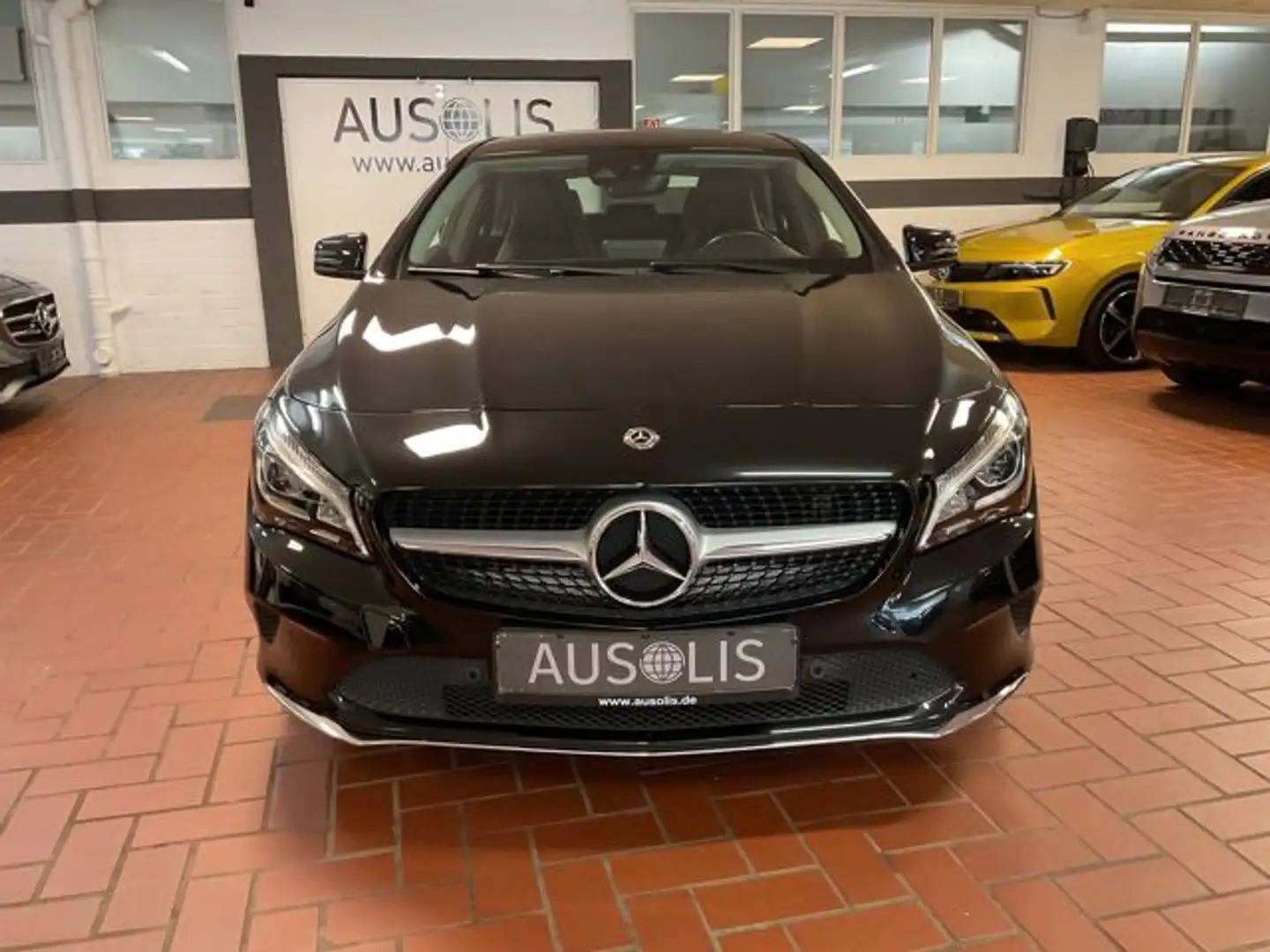 Mercedes-Benz CLA 200 Urban LED,Navi,18-Zoll,Multifunktion Nero - 2