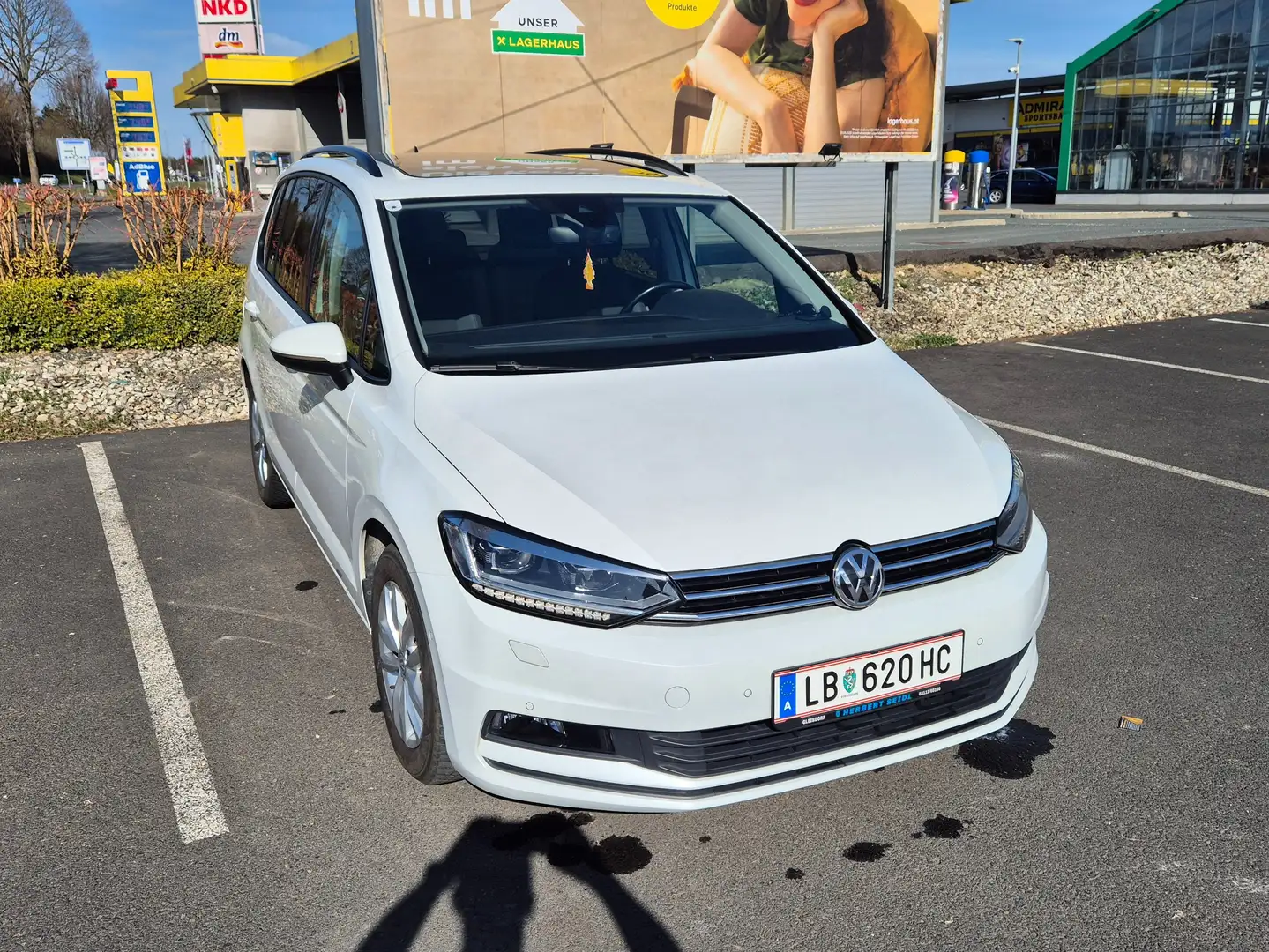 Volkswagen Touran Touran 1,6 SCR TDI DSG 7 Sitze Weiß - 1