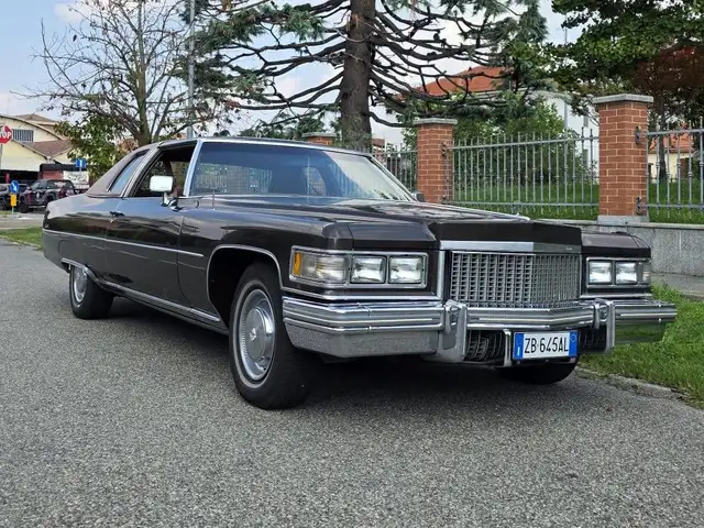 Cadillac Deville 1975