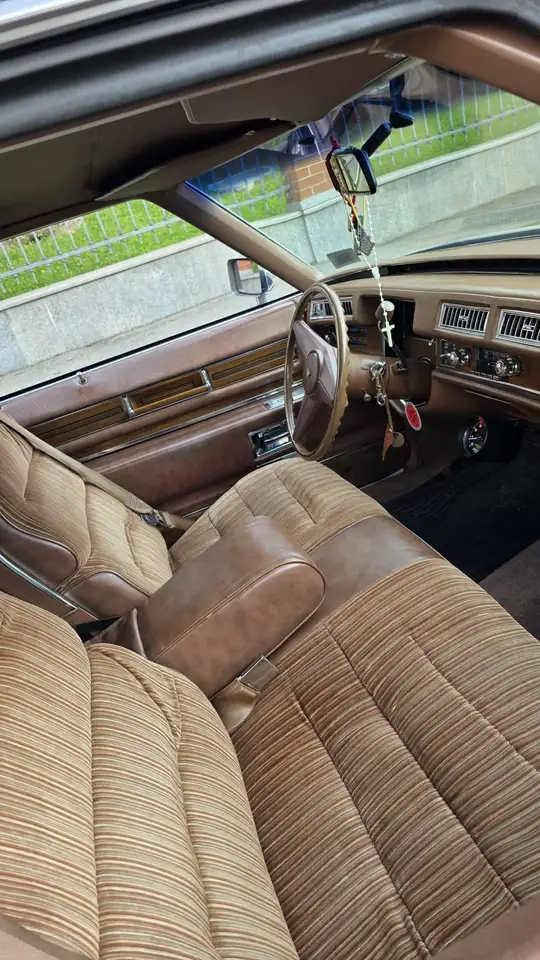 Cadillac Deville 1975, foto 4