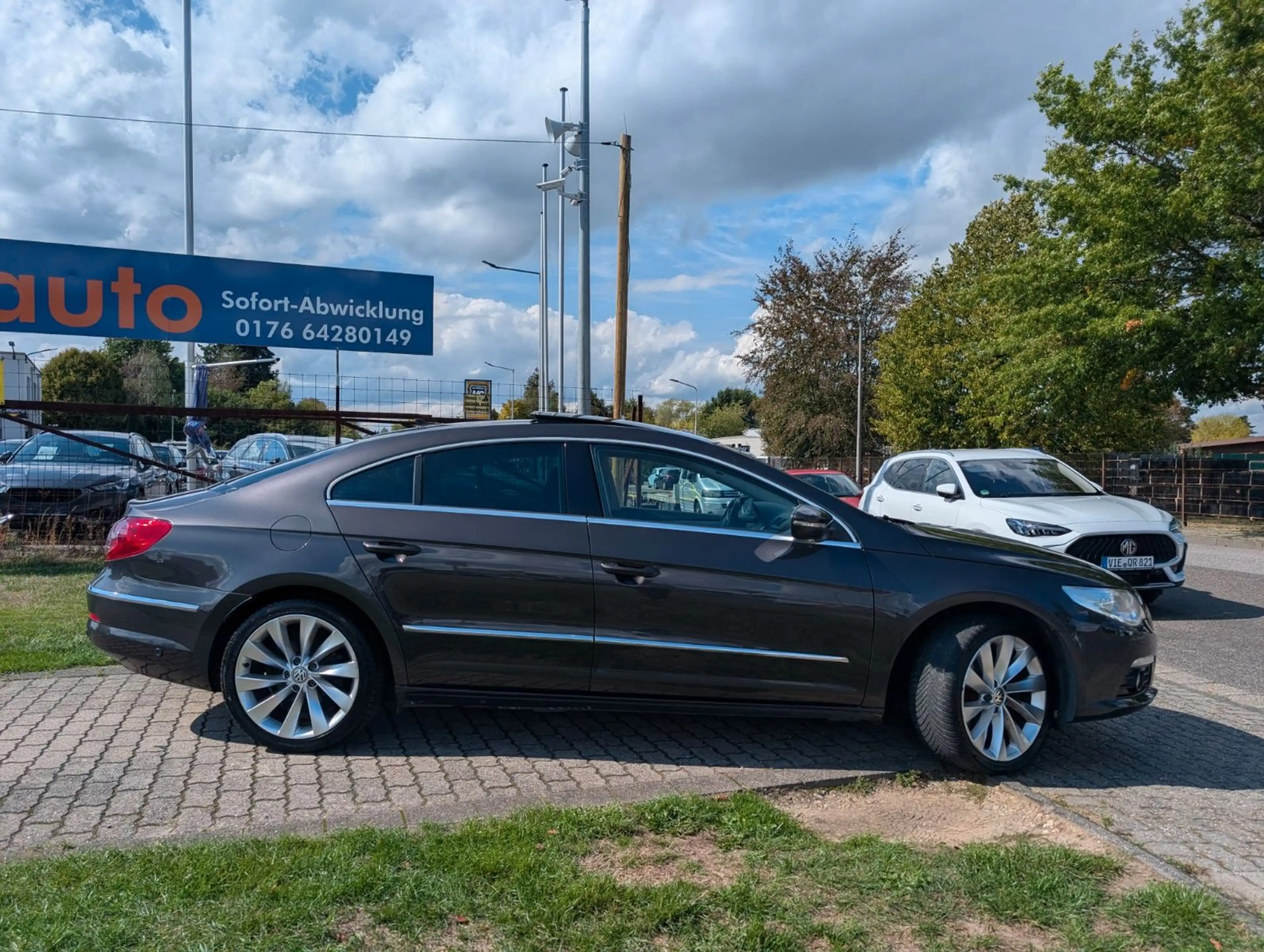 Volkswagen Passat CC Basis*AUTOMATIK*PDC V-H*XENON*LEDER !! — photo 11