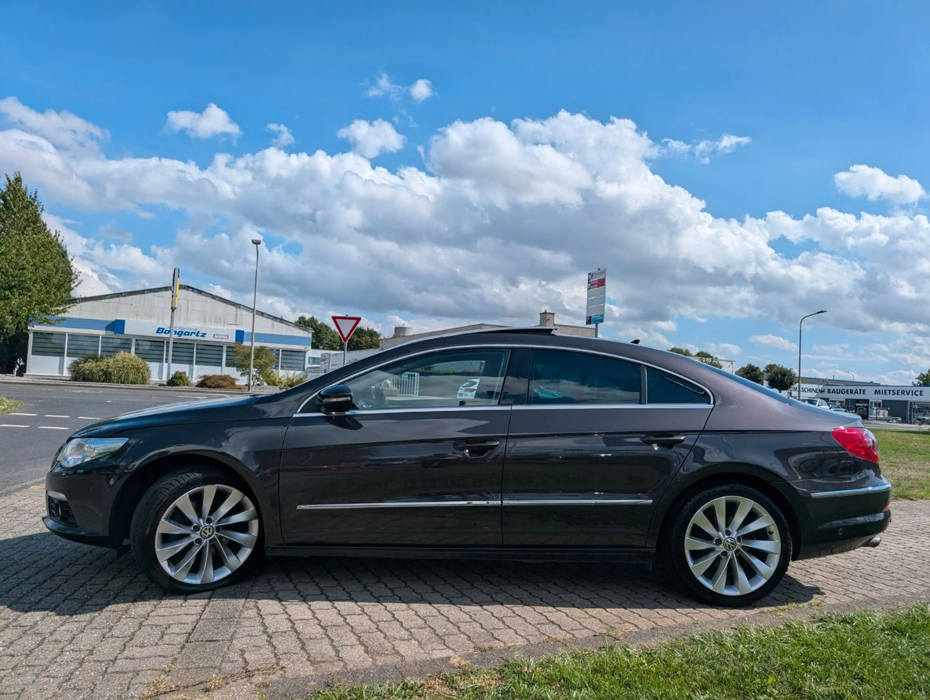 Volkswagen Passat CC Basis*AUTOMATIK*PDC V-H*XENON*LEDER !! — photo 15