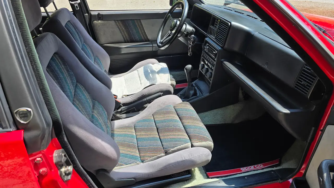 Lancia Delta 1.6 Turbo HF RST, foto 5