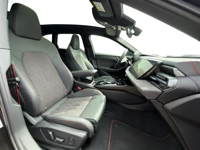 Audi A6 view 14